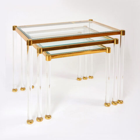 Nesting Tables 01