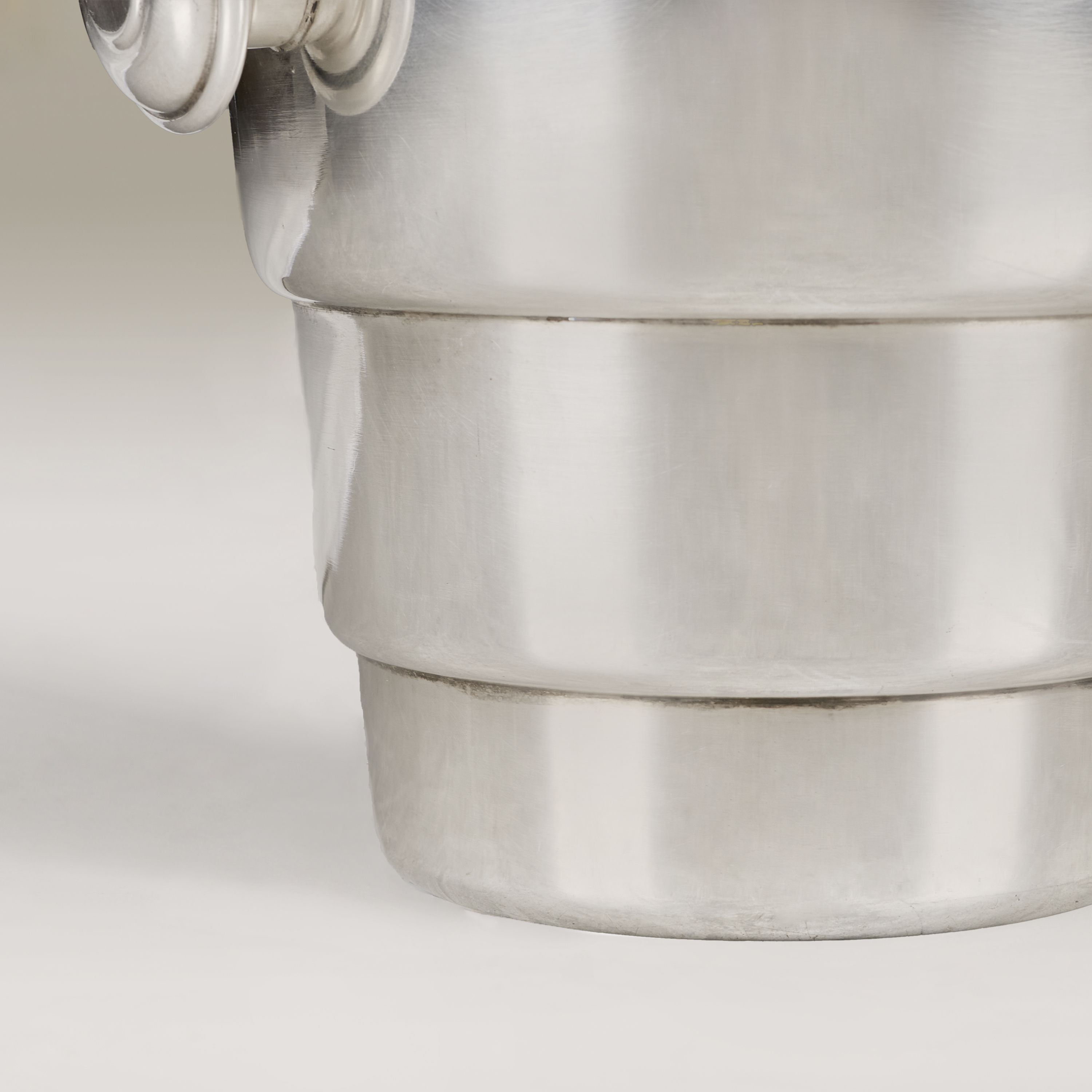 Art Deco Ice  Valerie Wade 24 255 V1