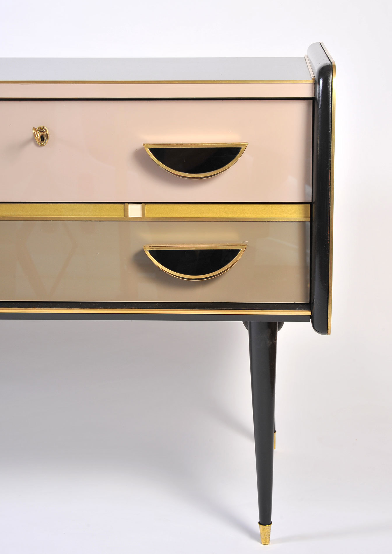 1950S Italian Pinkblack Chest 05