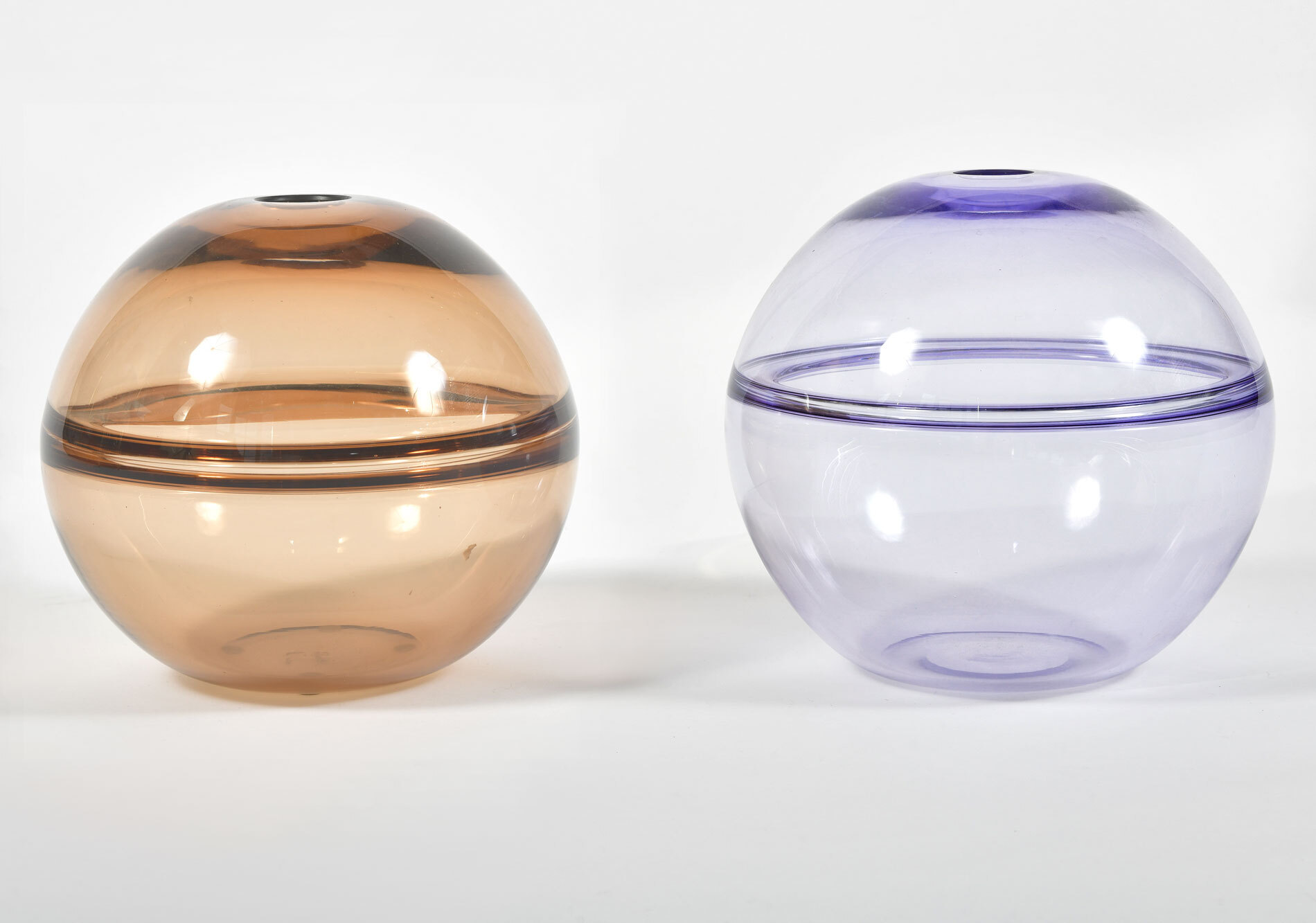 1950S Purple Bronze Globe Vases 04