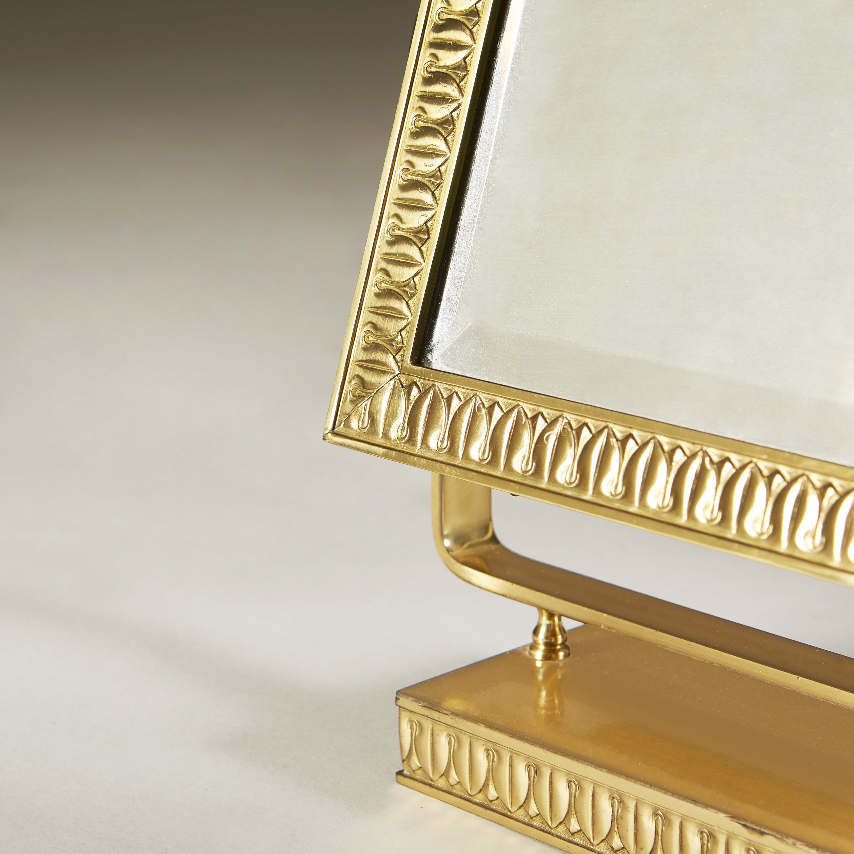 Italian Brass Mirror081 V1