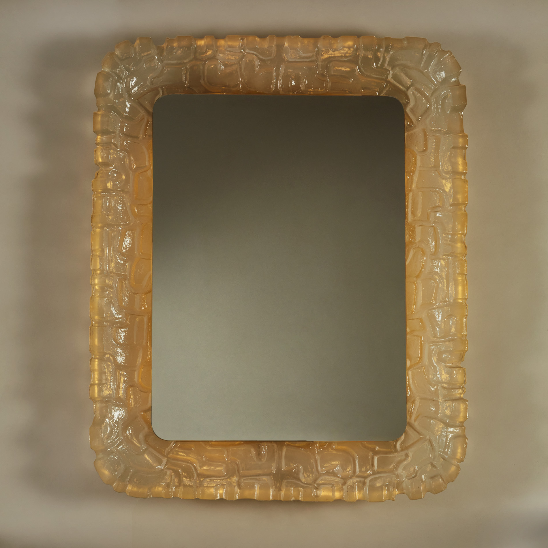 Resin Back Lit Mirror 260 V1