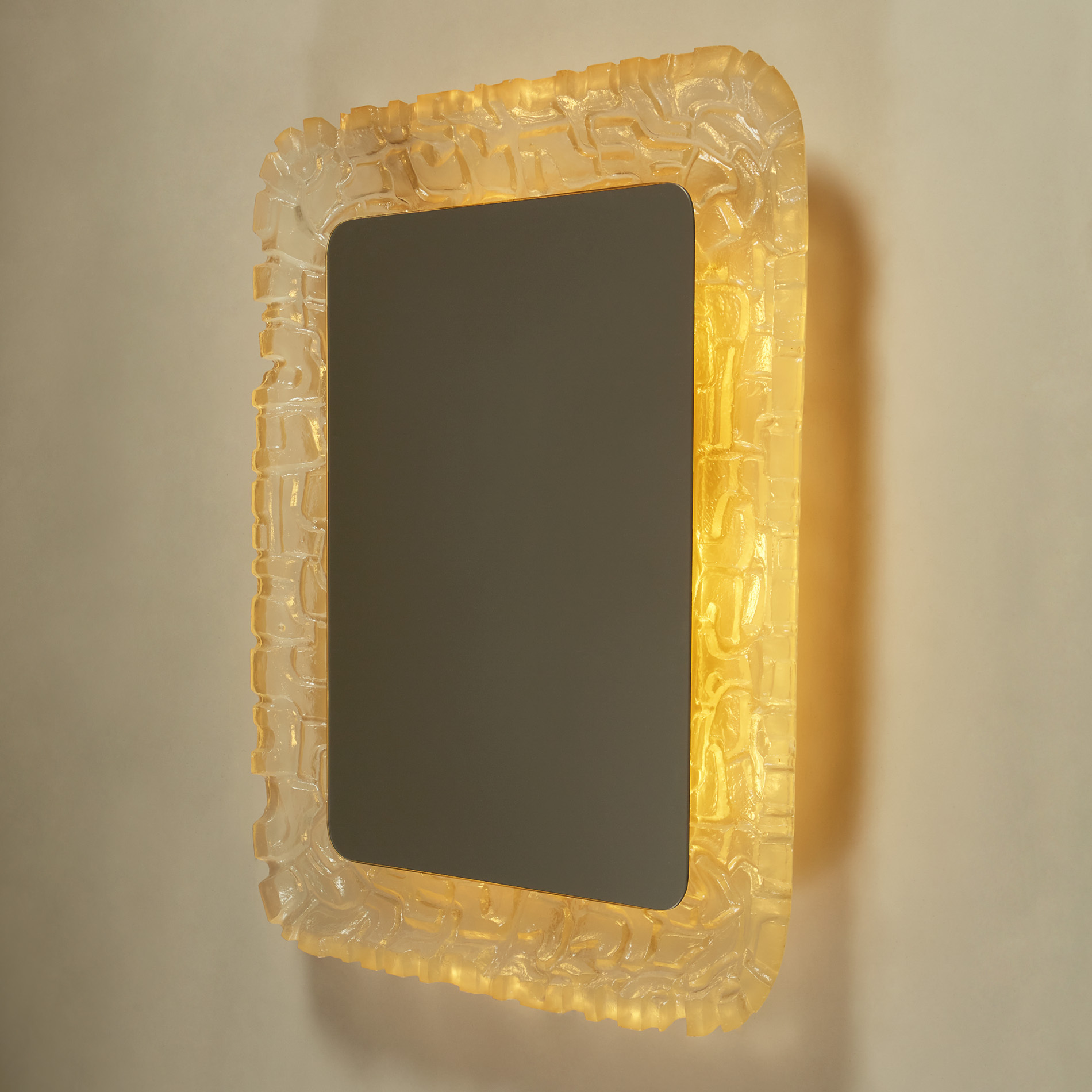 Resin Back Lit Mirror 265 V1