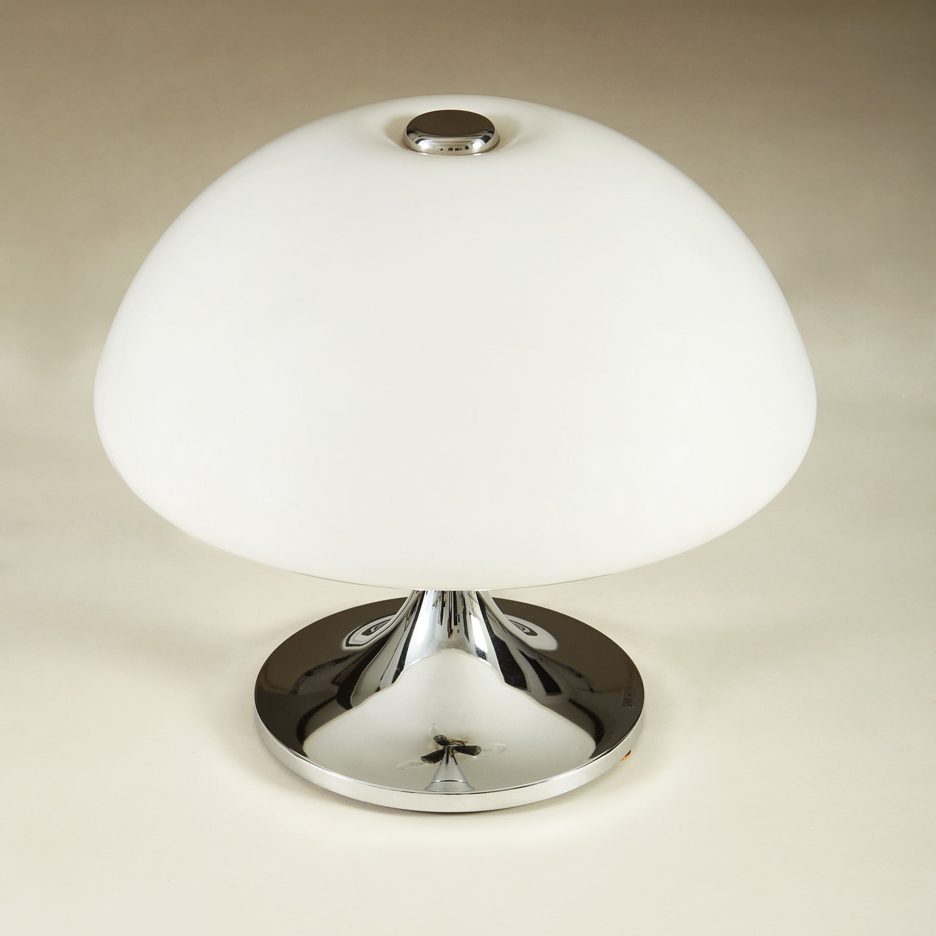 Perspex Dome Table Lamp 236 V1