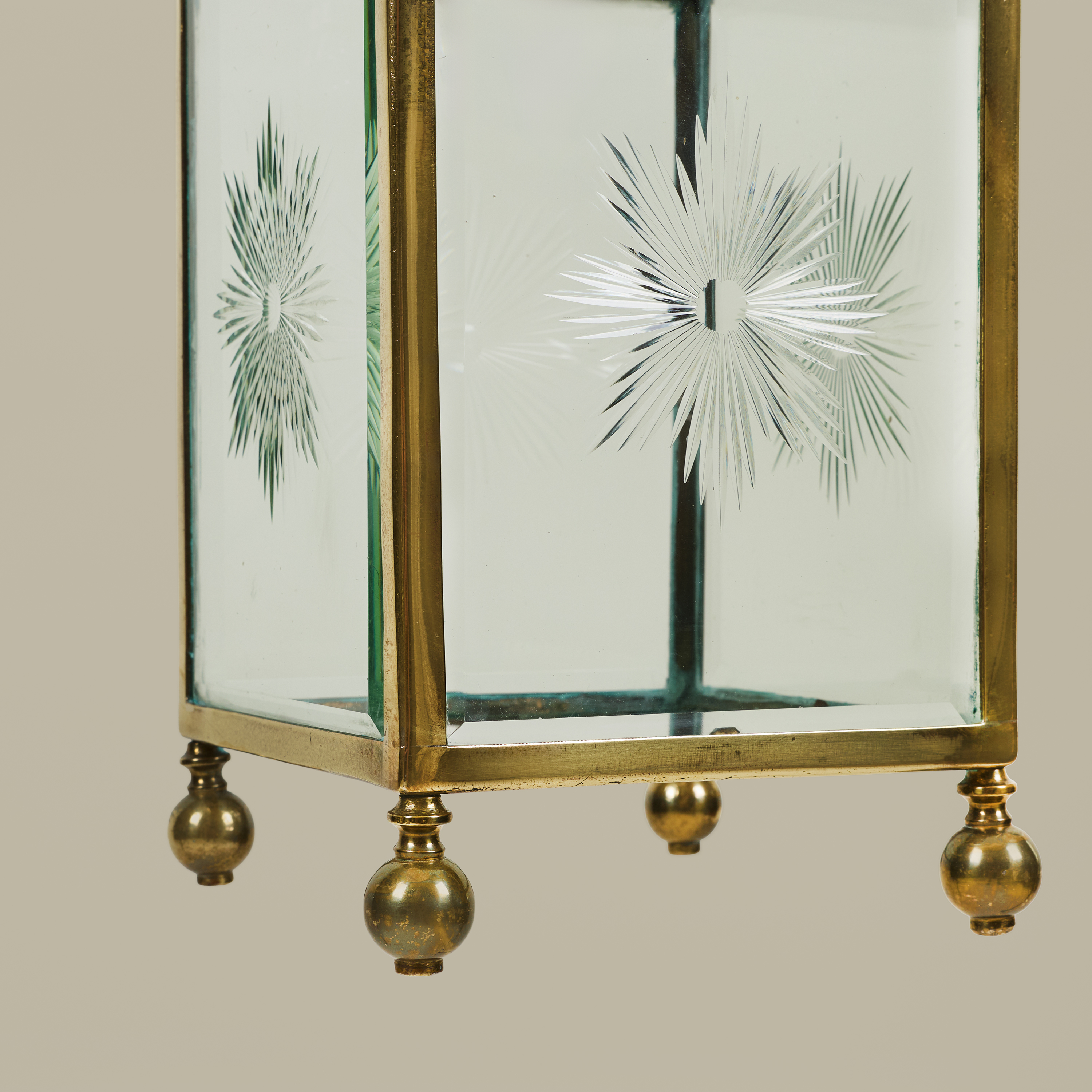 Italian Starburst Lantern Valerie Wade 27 220 V1