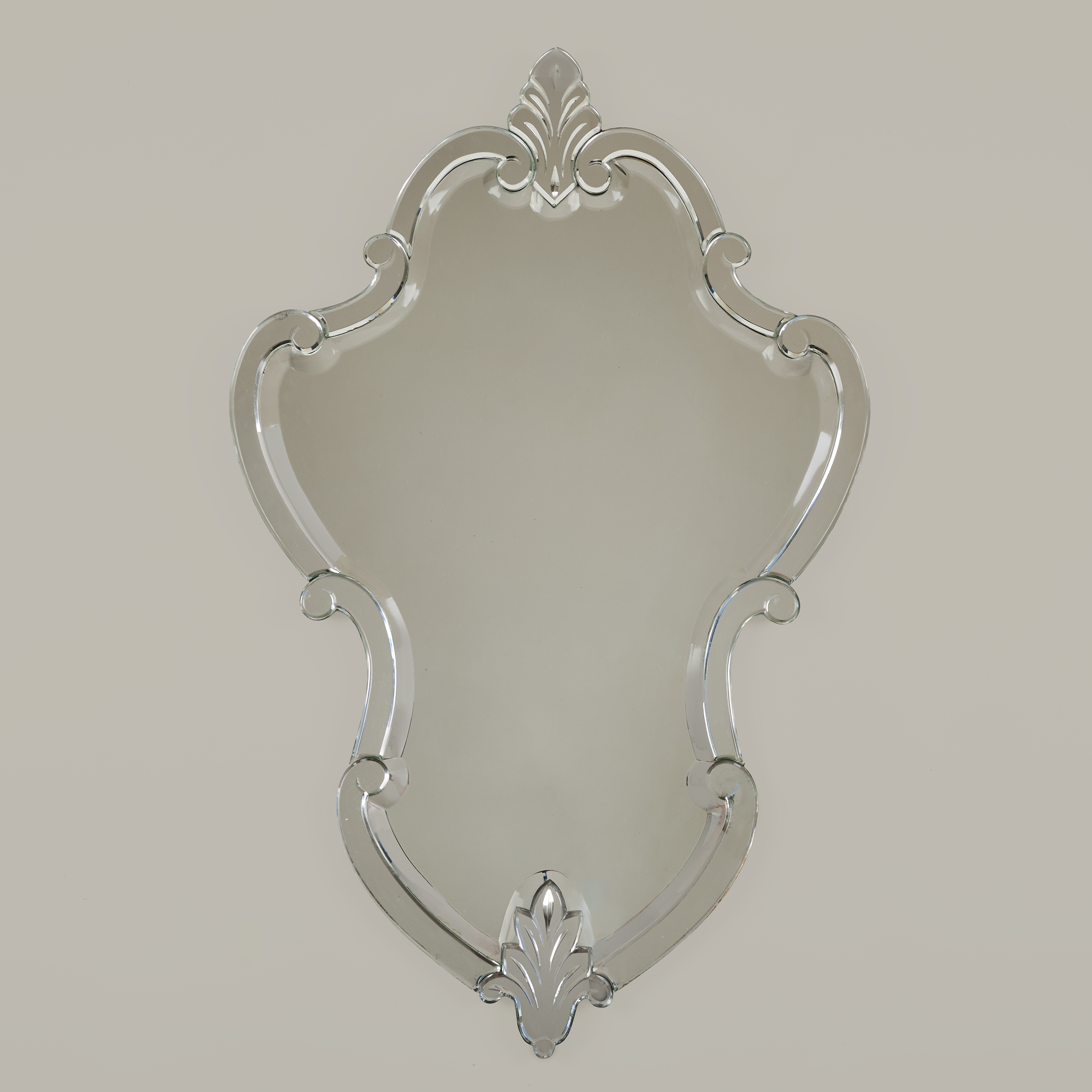Venetian Mirror  Valerie Wade 27 237 V1