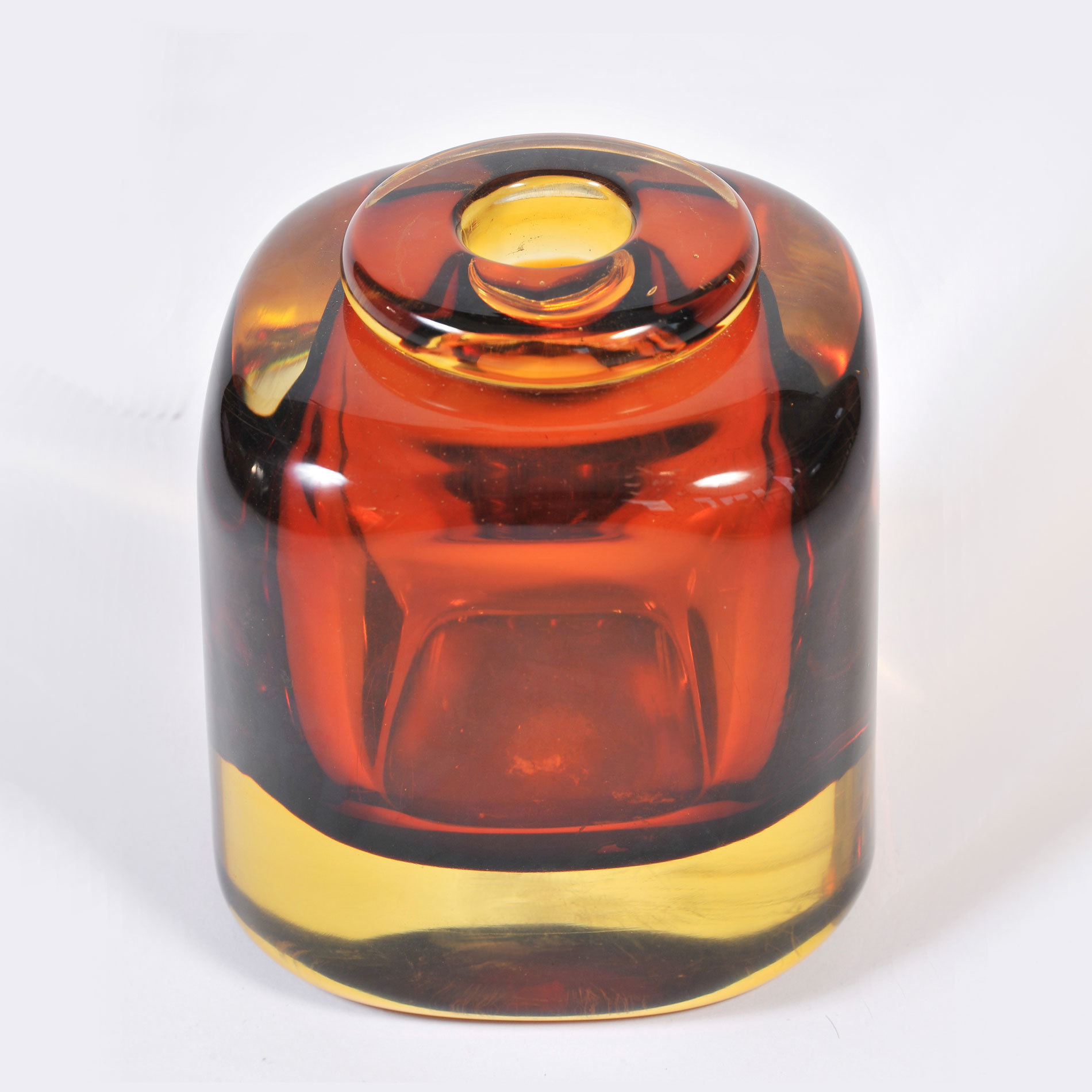 Amber Glass Vase 01