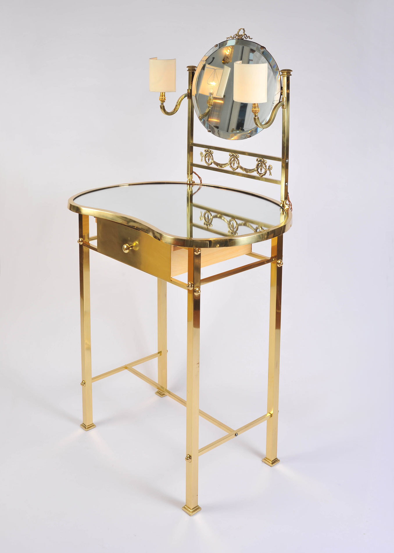 Brass Dressing Table Mirror Lights 02