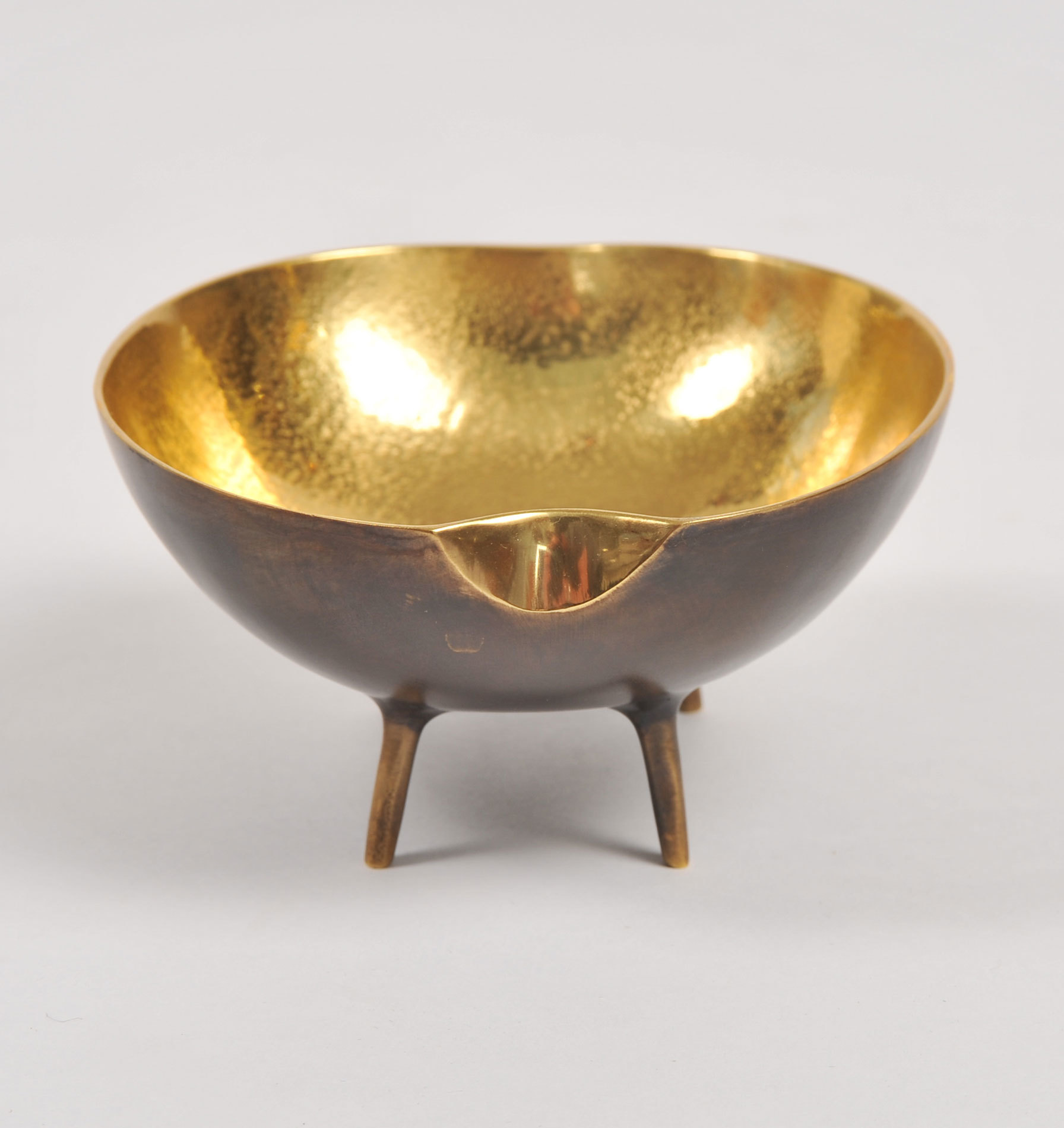 Brass Tripod Bowl 04