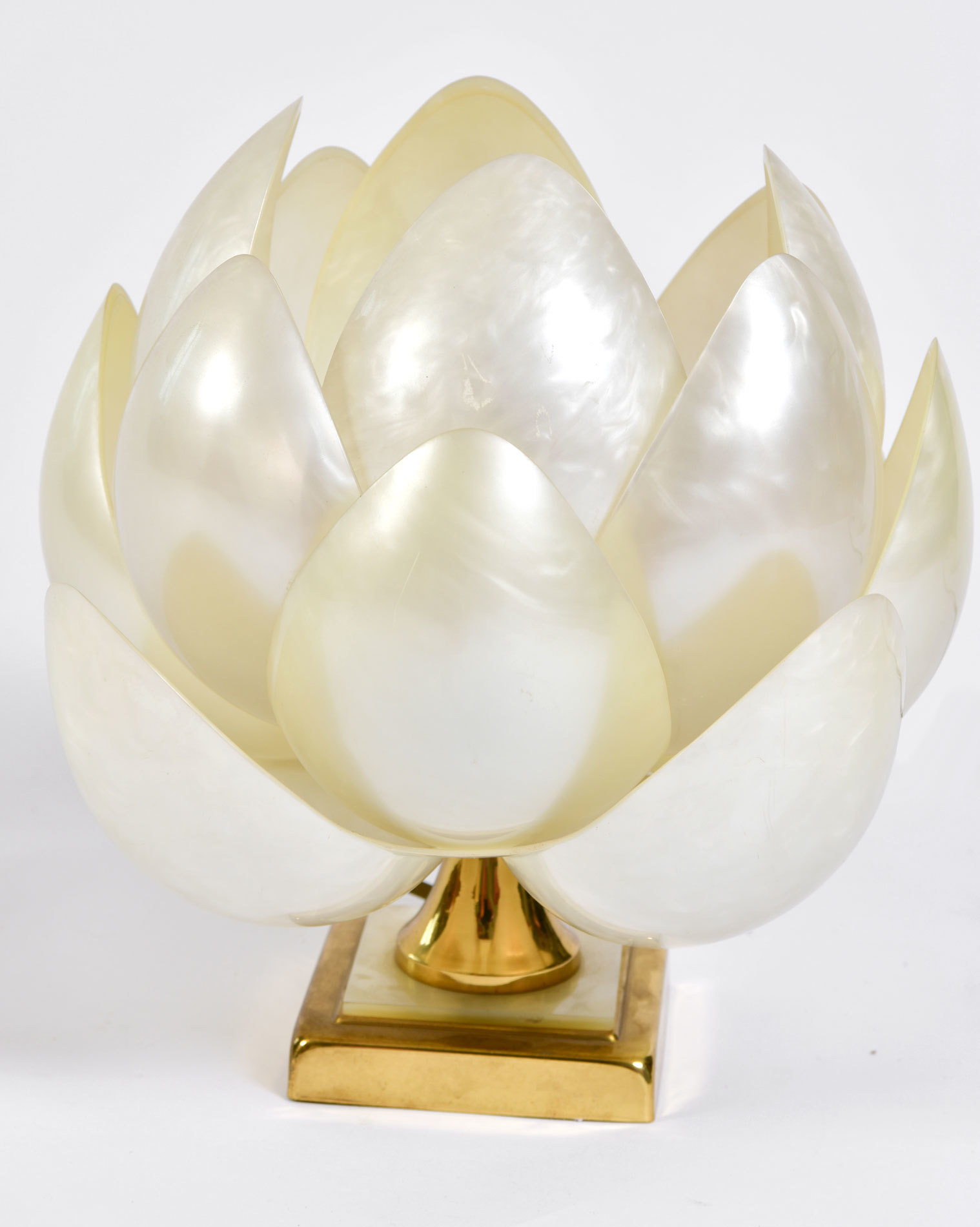 Full Bloom Lotus Lamp 03