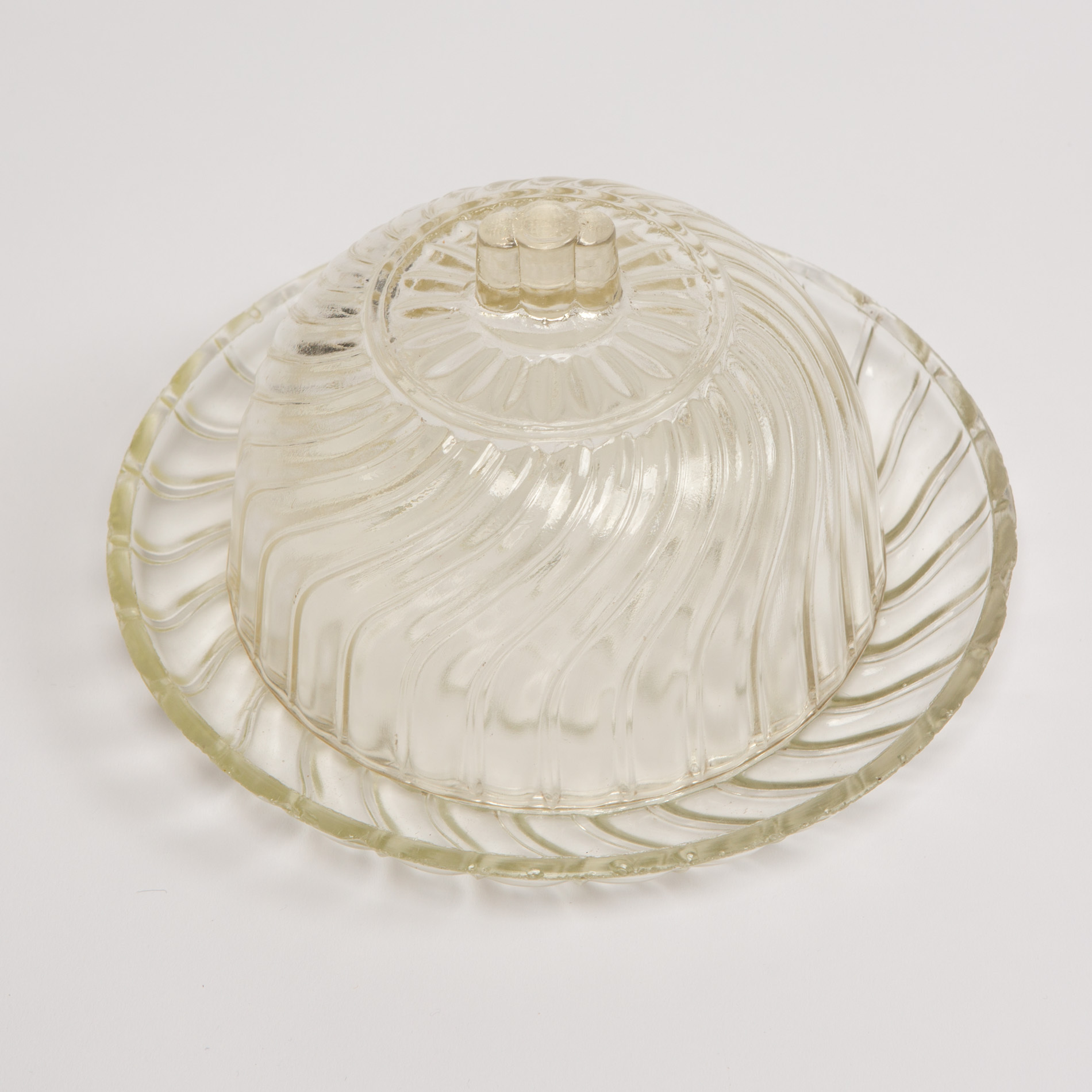 The image for Glass Cheese Dish00002