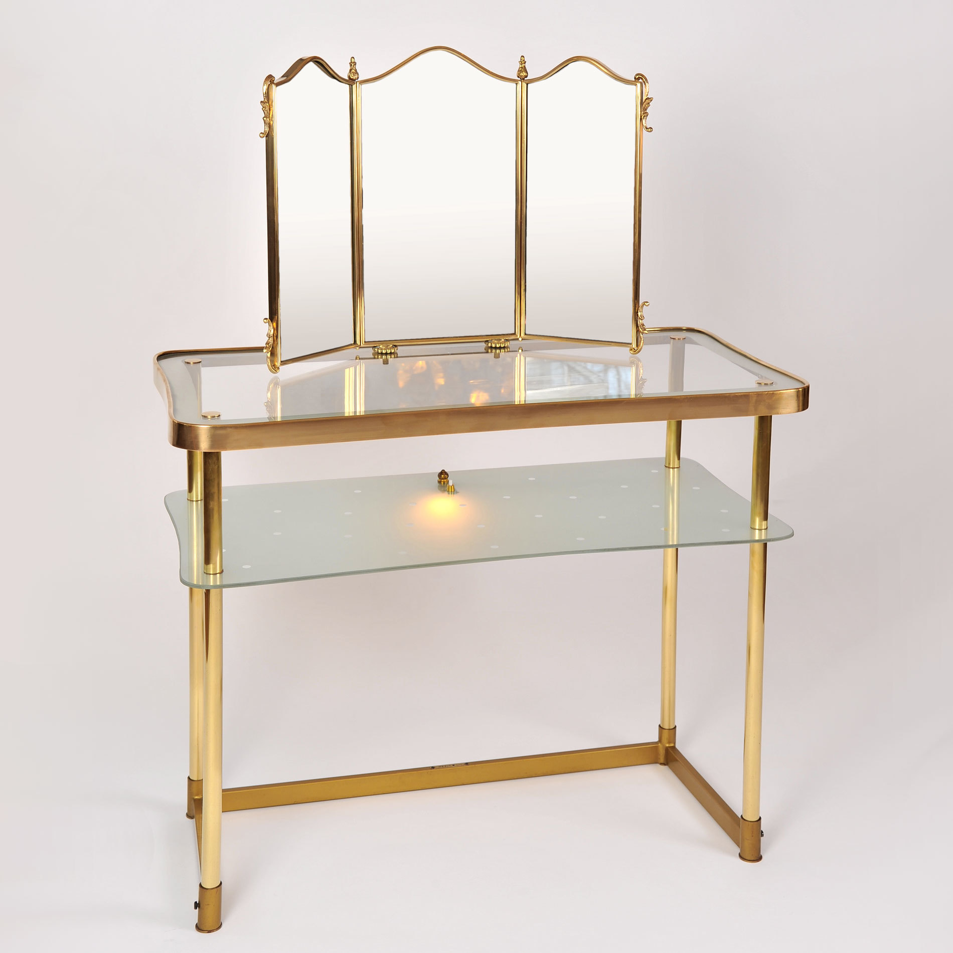 1950s polka dot Italian dressing table with triptych Valerie Wade