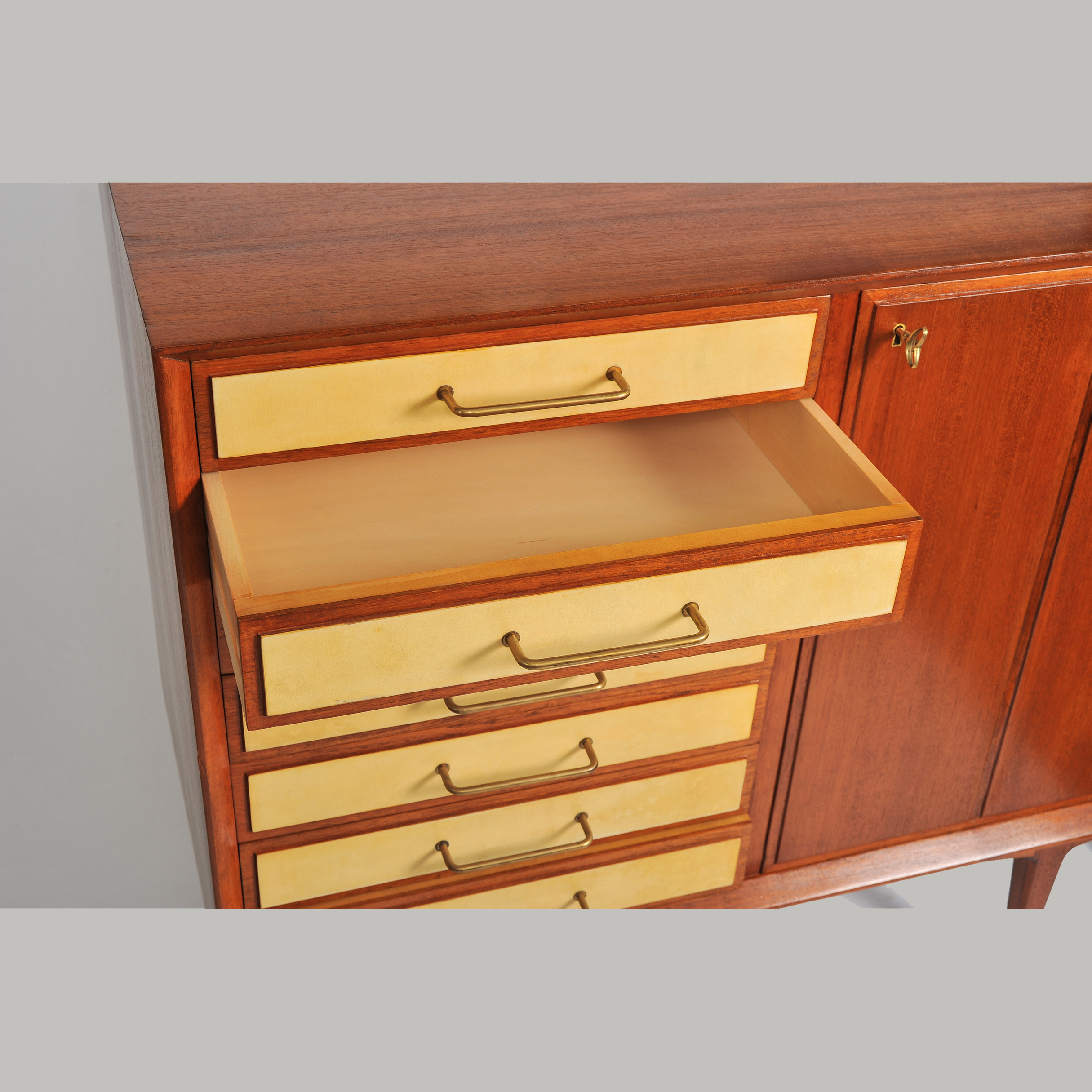 Italian Wooden Cabinet Detail 02