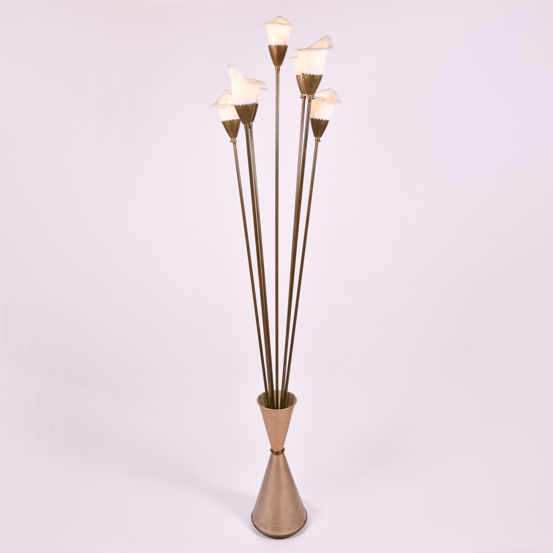 Lillies Standard Lamp 01