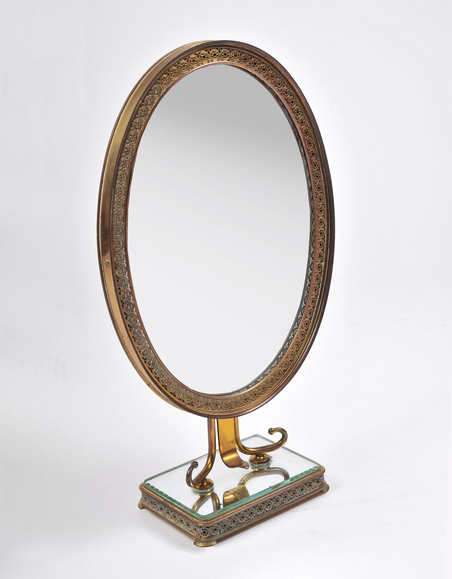 Oval Filligree Mirror 02