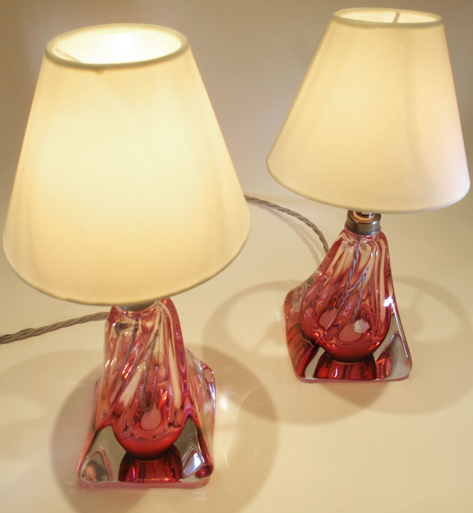 Pair Cranberry Lamps 02