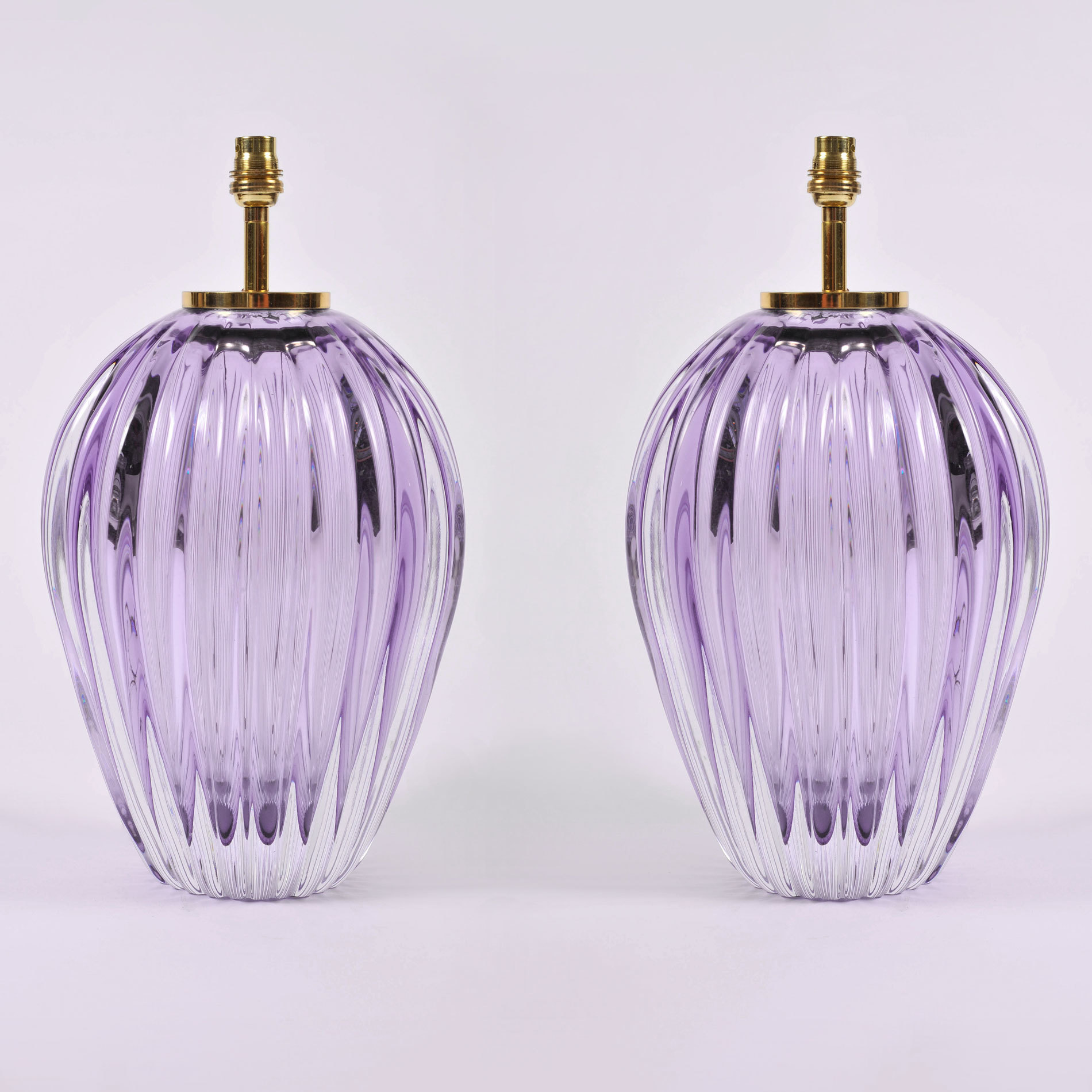 Pair Purple Vase Lamps 02