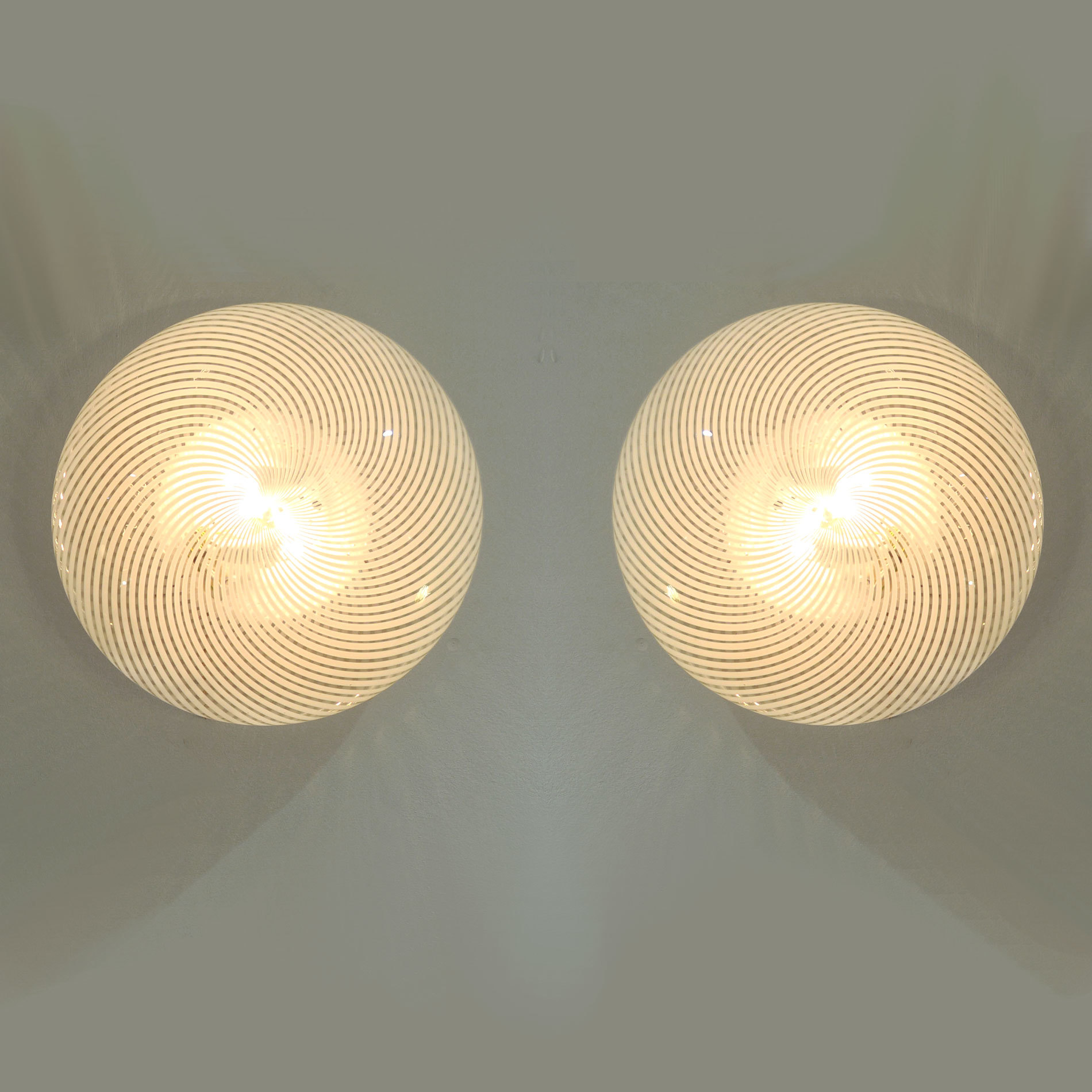 Pair Swirl Circular Wall Lights 01