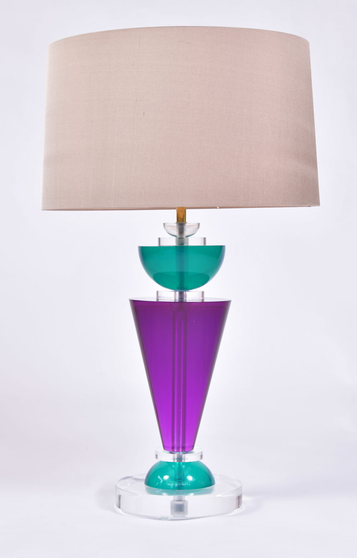 Pair Van Teal Lamps 03