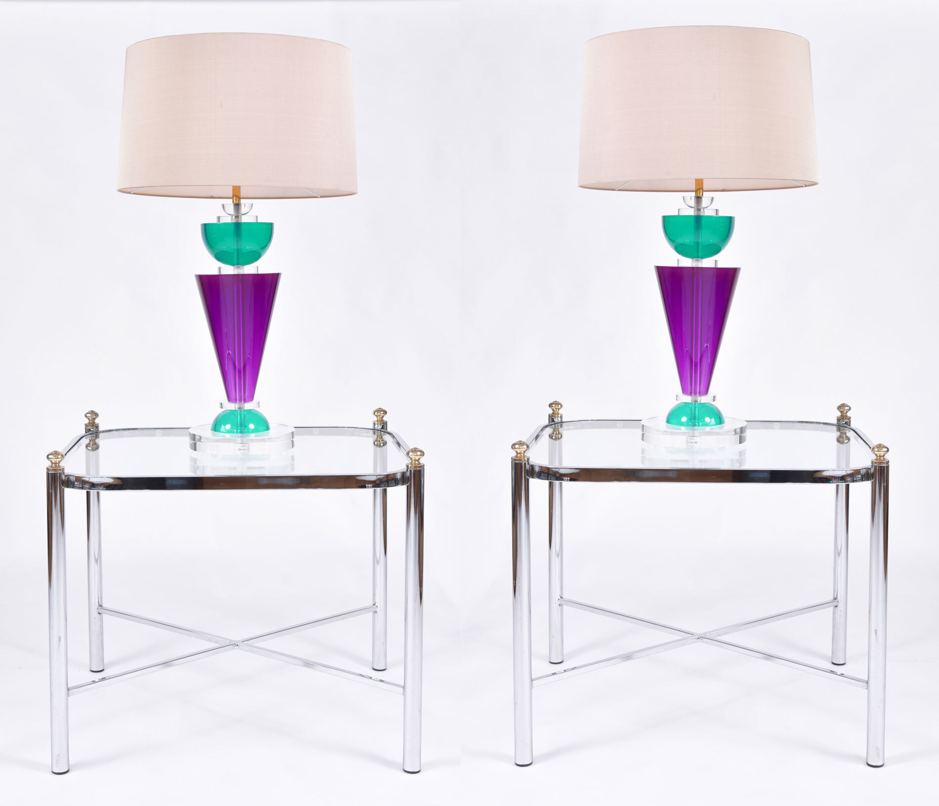 Pair Van Teal Lamps 08