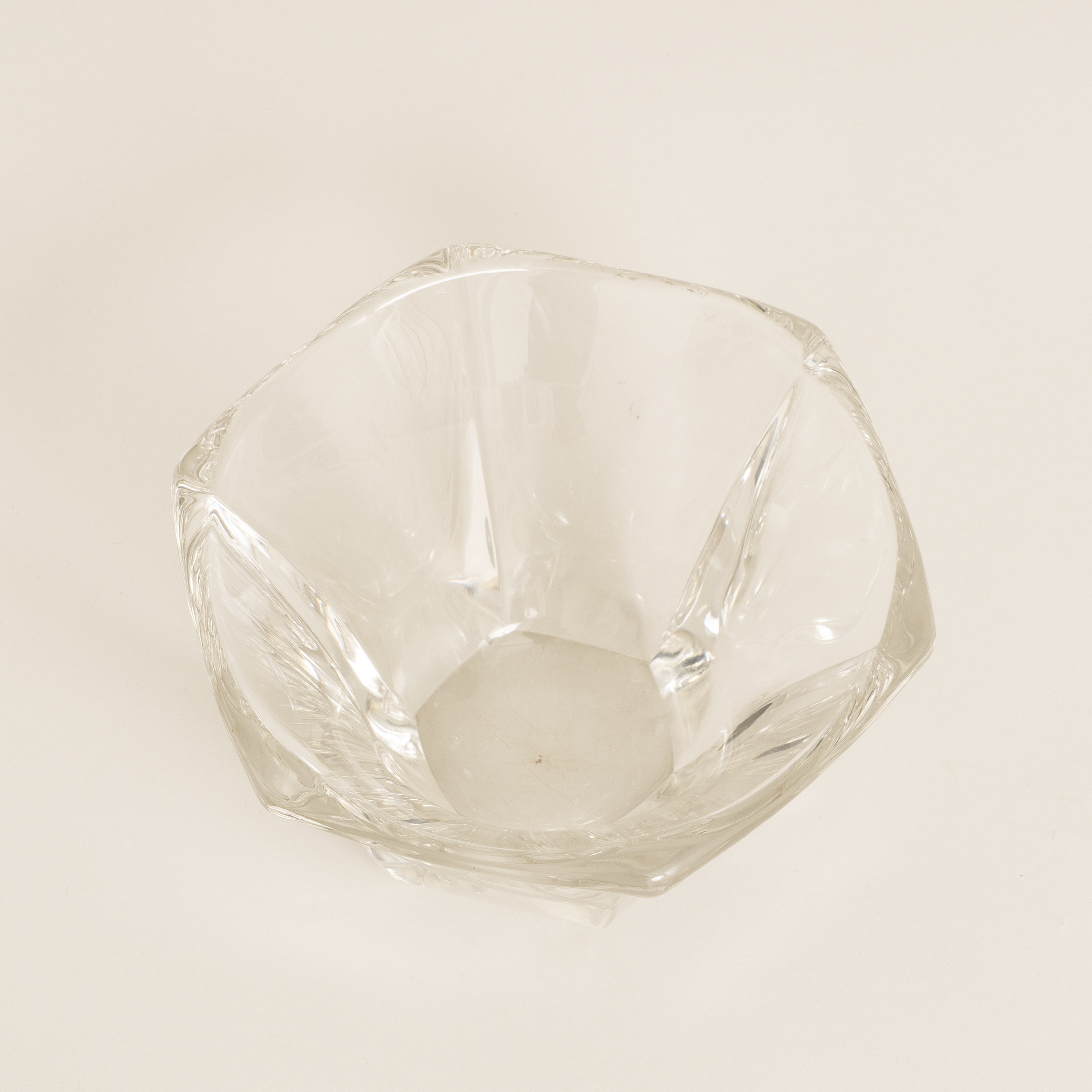 Scandinavian Wide Glass Vase 0313