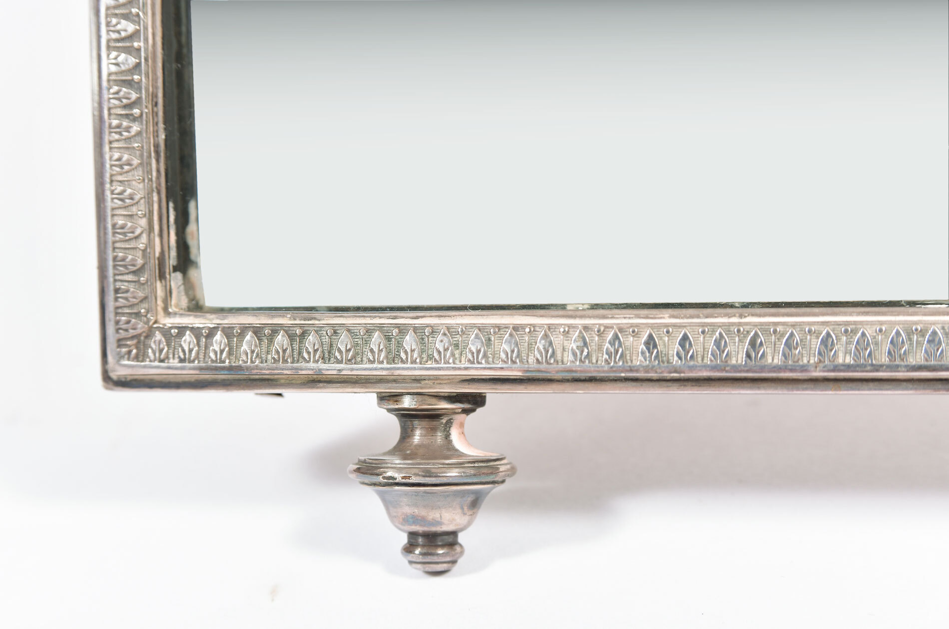 Silver Table Mirror 05