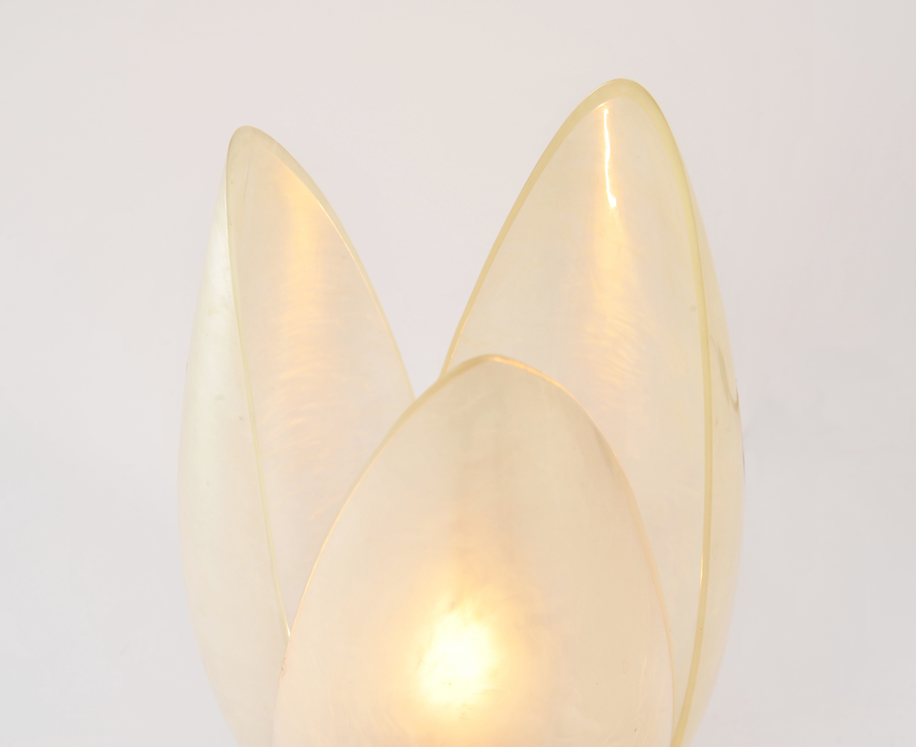 Single White Lotus Lamp 05