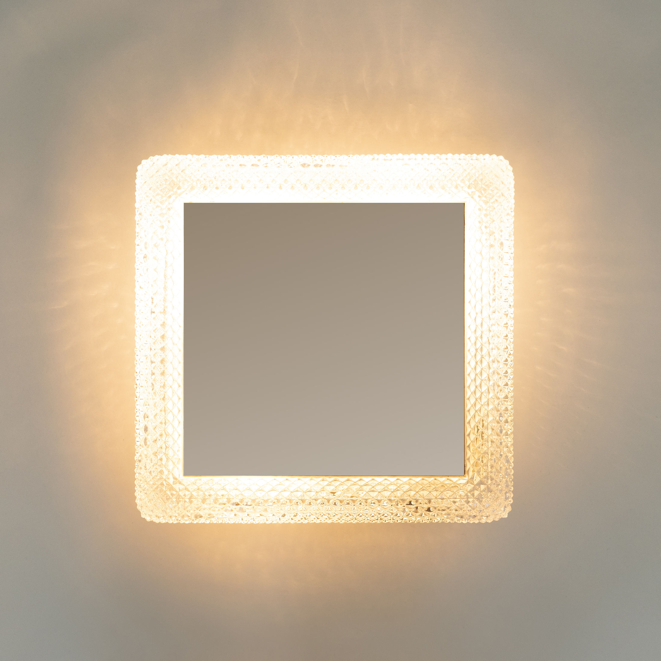 Square Backlit Mirror 0401