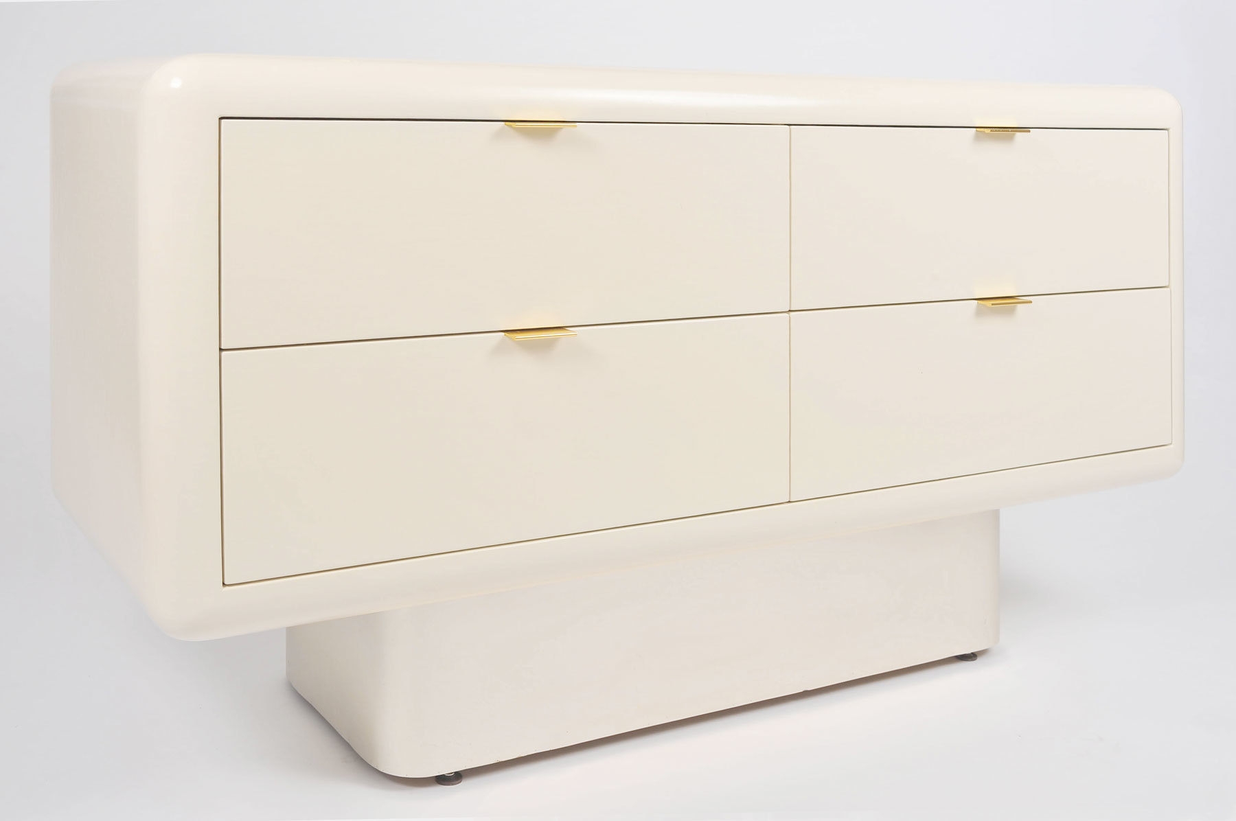 Steve Chase Chest Of Drawers 02