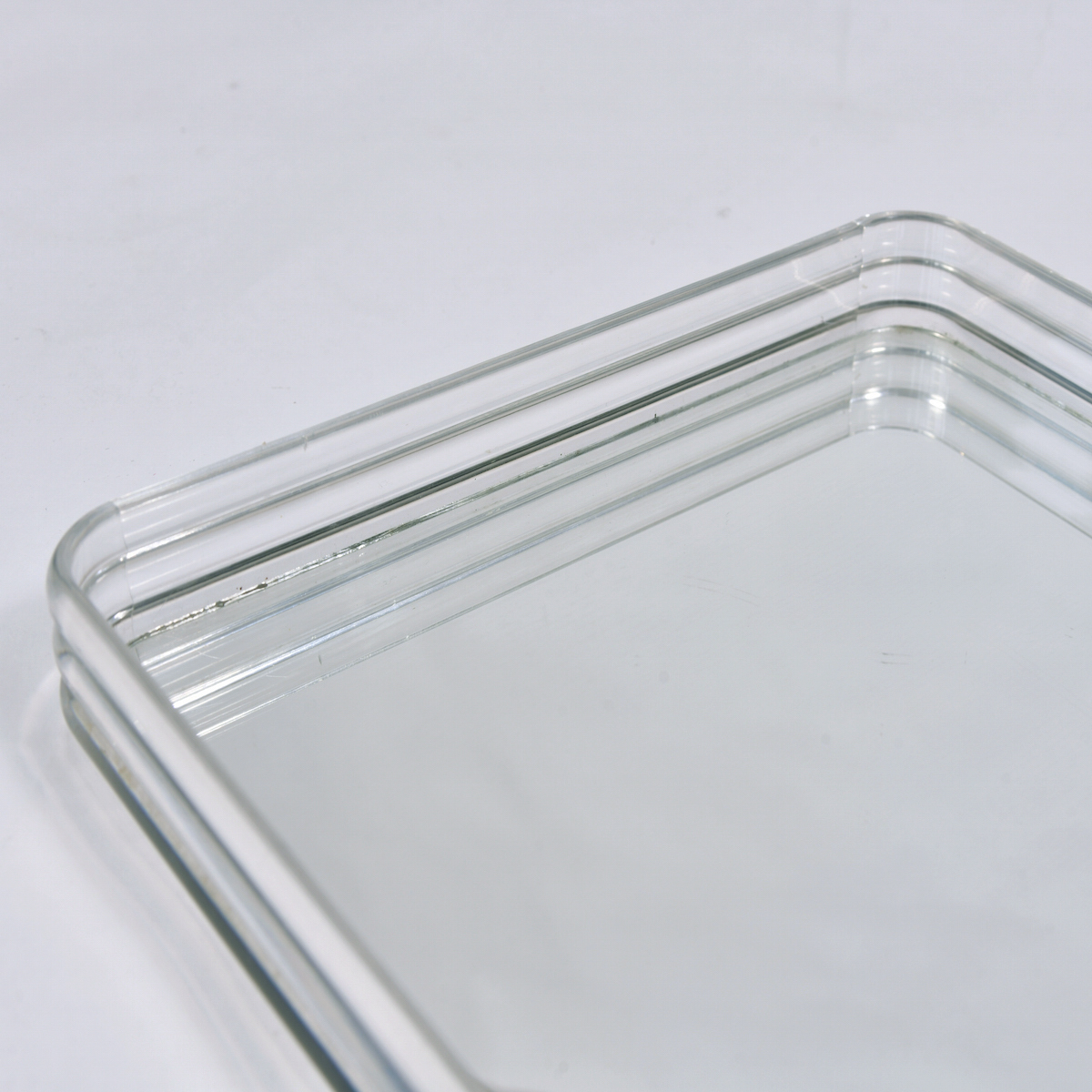 Us Lucite Frame Tray 2 Copy