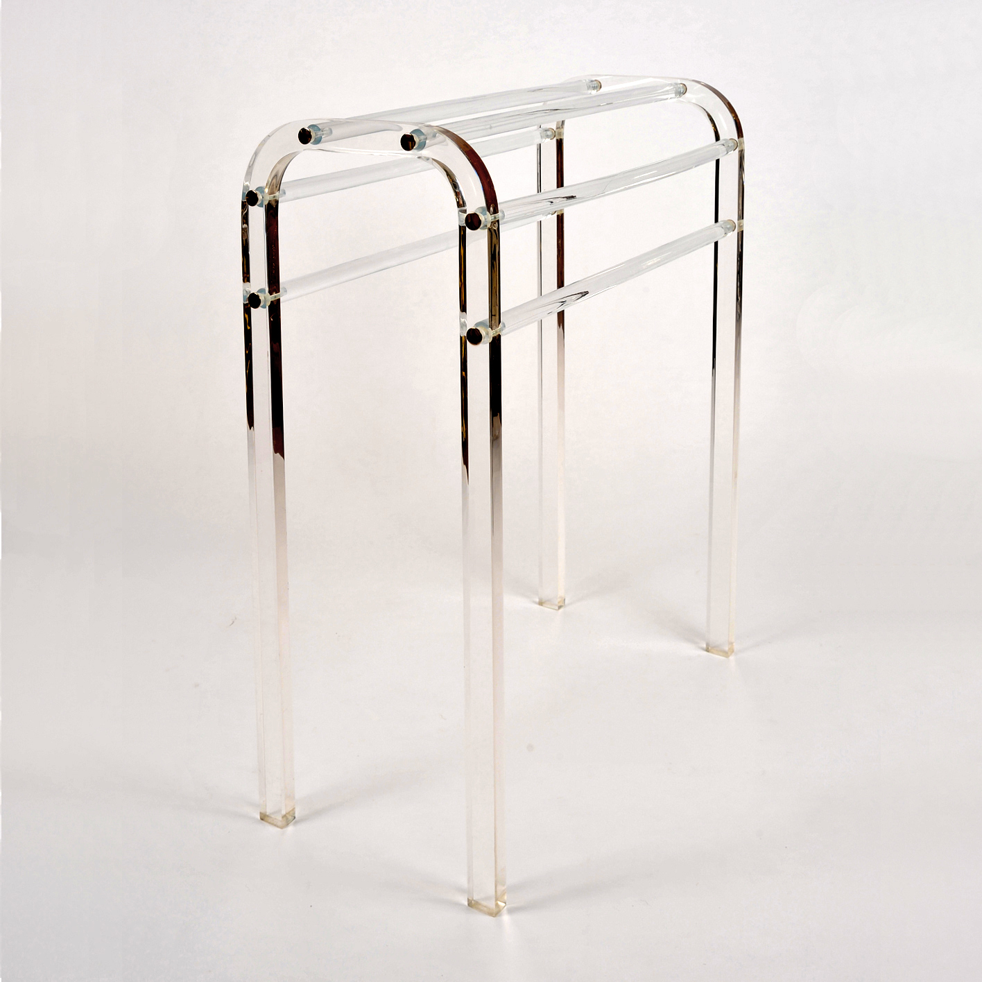The image for Vw Lucite Towel Rail Detail 01