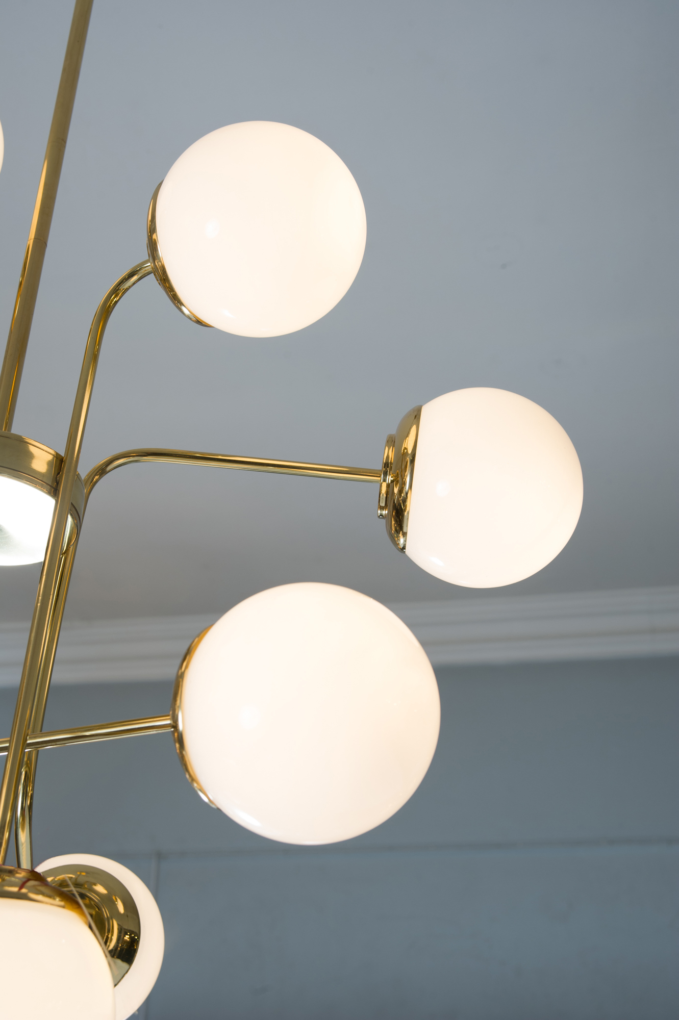 Valerie Wade Ball Pendant Light 04