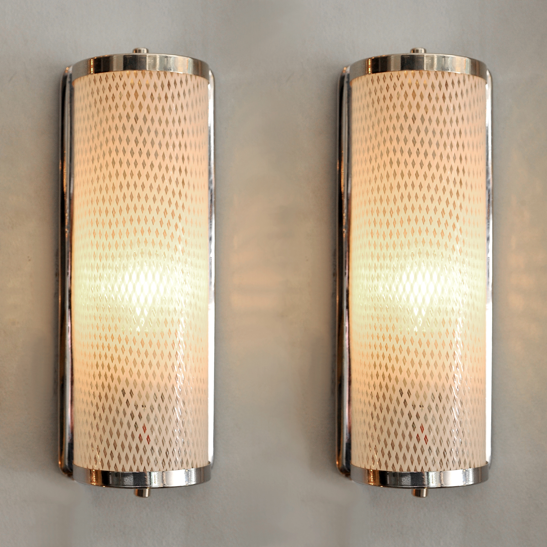 Valerie Wade Lattice Wall Lights 011