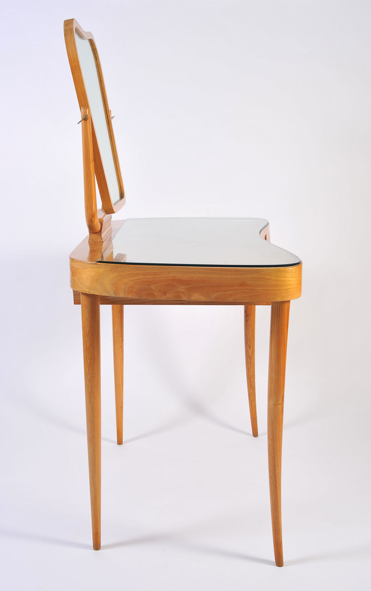 Wood Italian Dressing Table 03