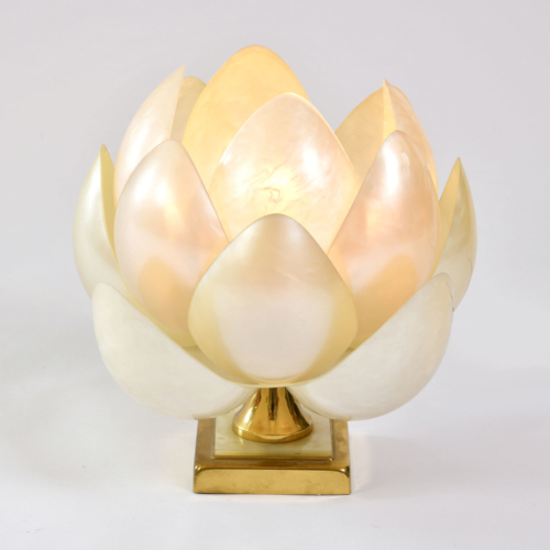 Full Bloom Lotus Lamp 01