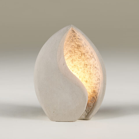 Limestone Lamp Valerie Wade 24 026 V1