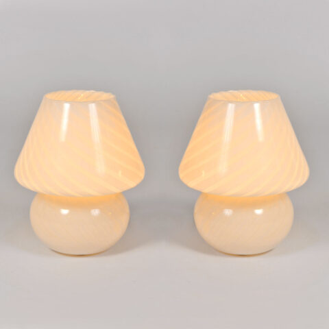 Pair Murano Mushroom Lamps 01