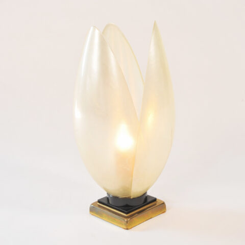 Single White Lotus Lamp 01