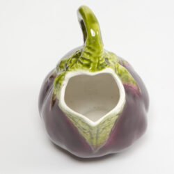 The image for Aubergine Jug00004