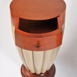 The image for Pair Art Deco Sidetables 04