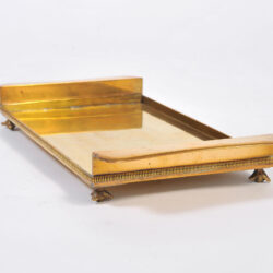 The image for Rectangular Bras Tray On Feet 02