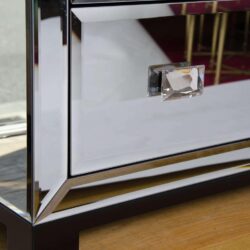 The image for Valerie Wade Fc303 Venice Chest Drawers Faceted Crystal Handles 05