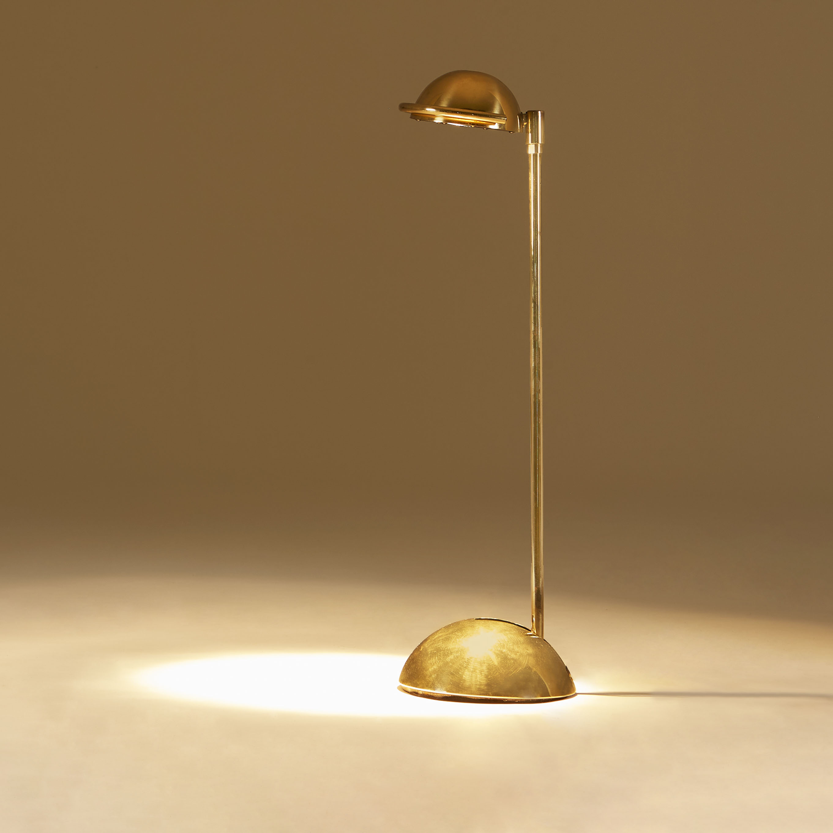 Brass Desk Lamp 154 V1