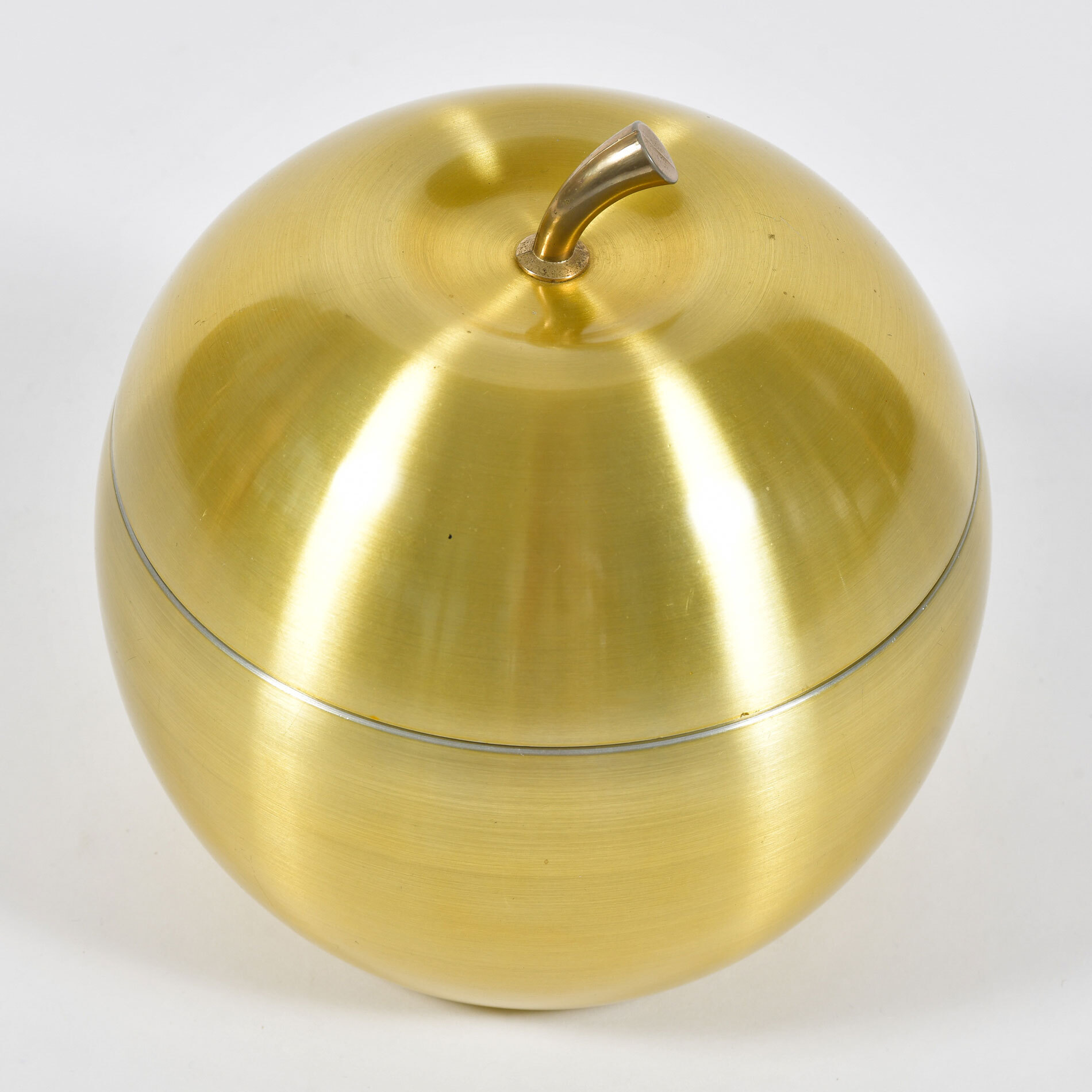 Apple Brass Ice Bucket 02