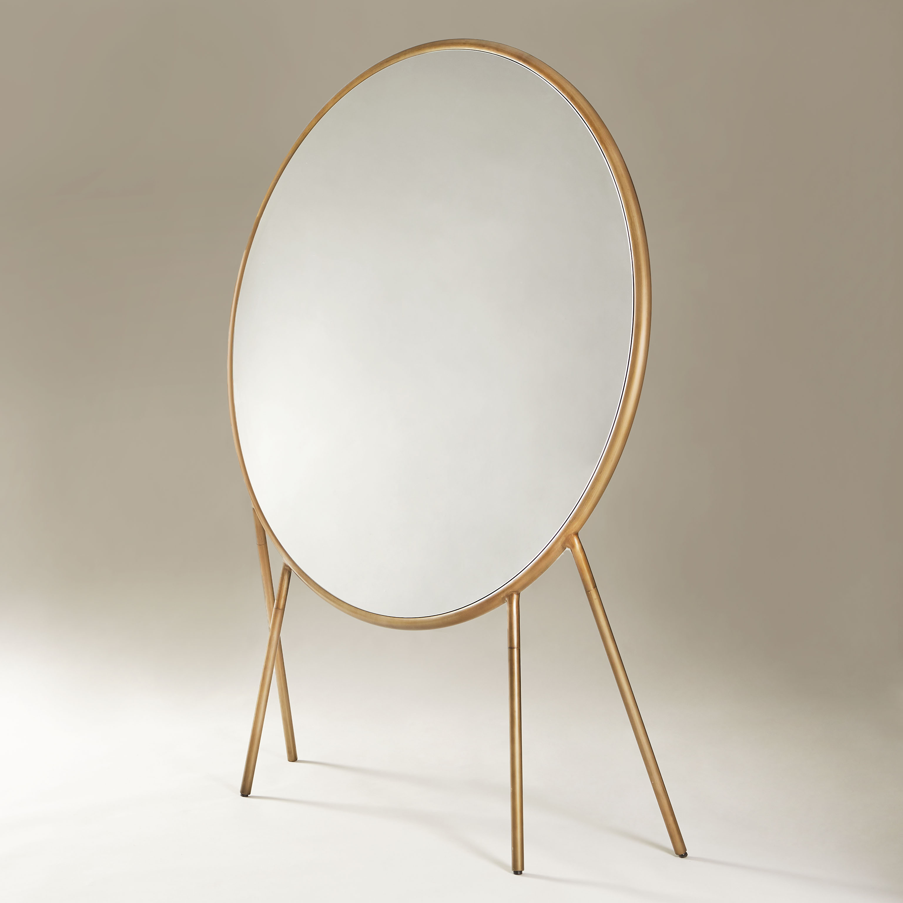 The image for Large Circular Mirror 094 V1