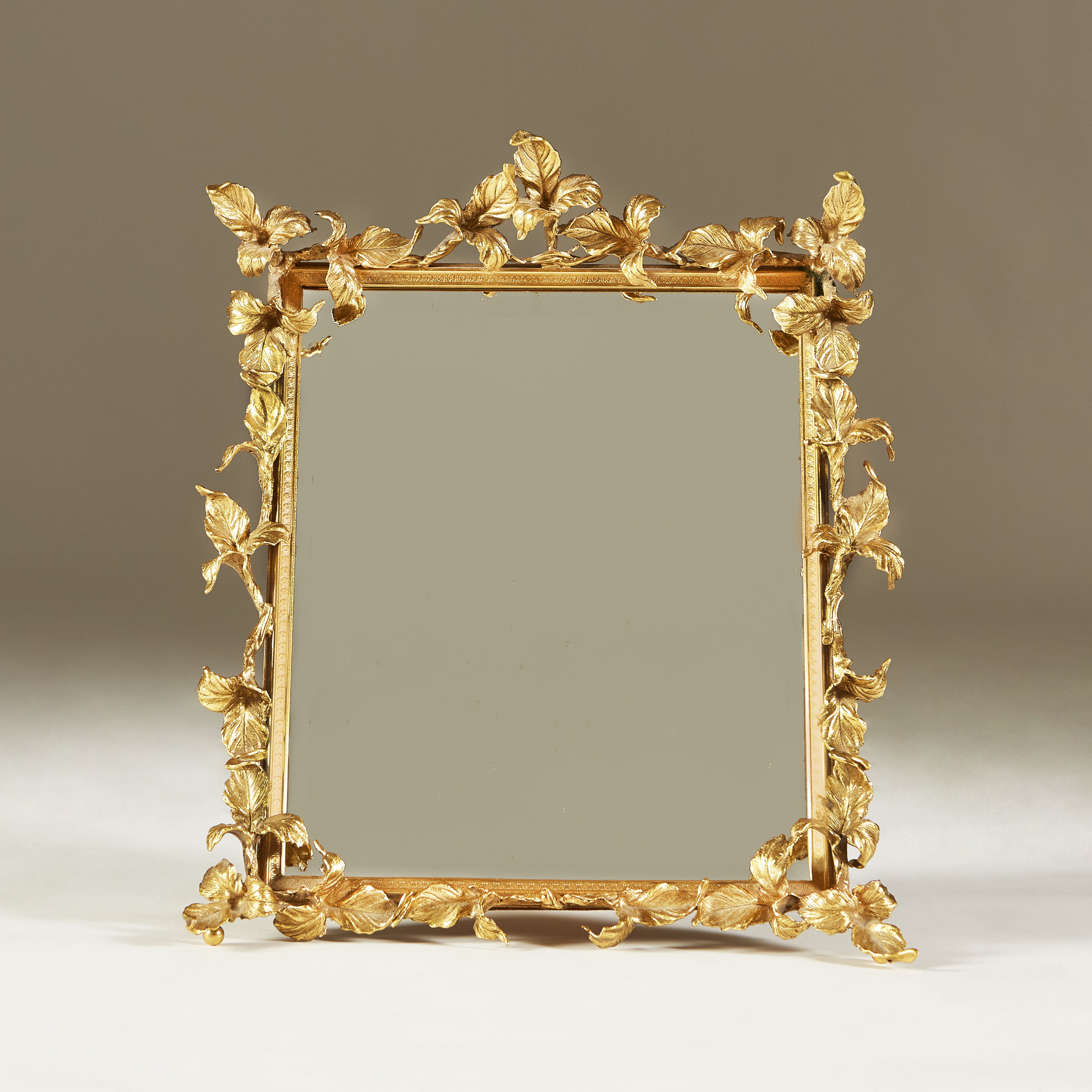 Us Gold Leaf Mirror 0107 V1