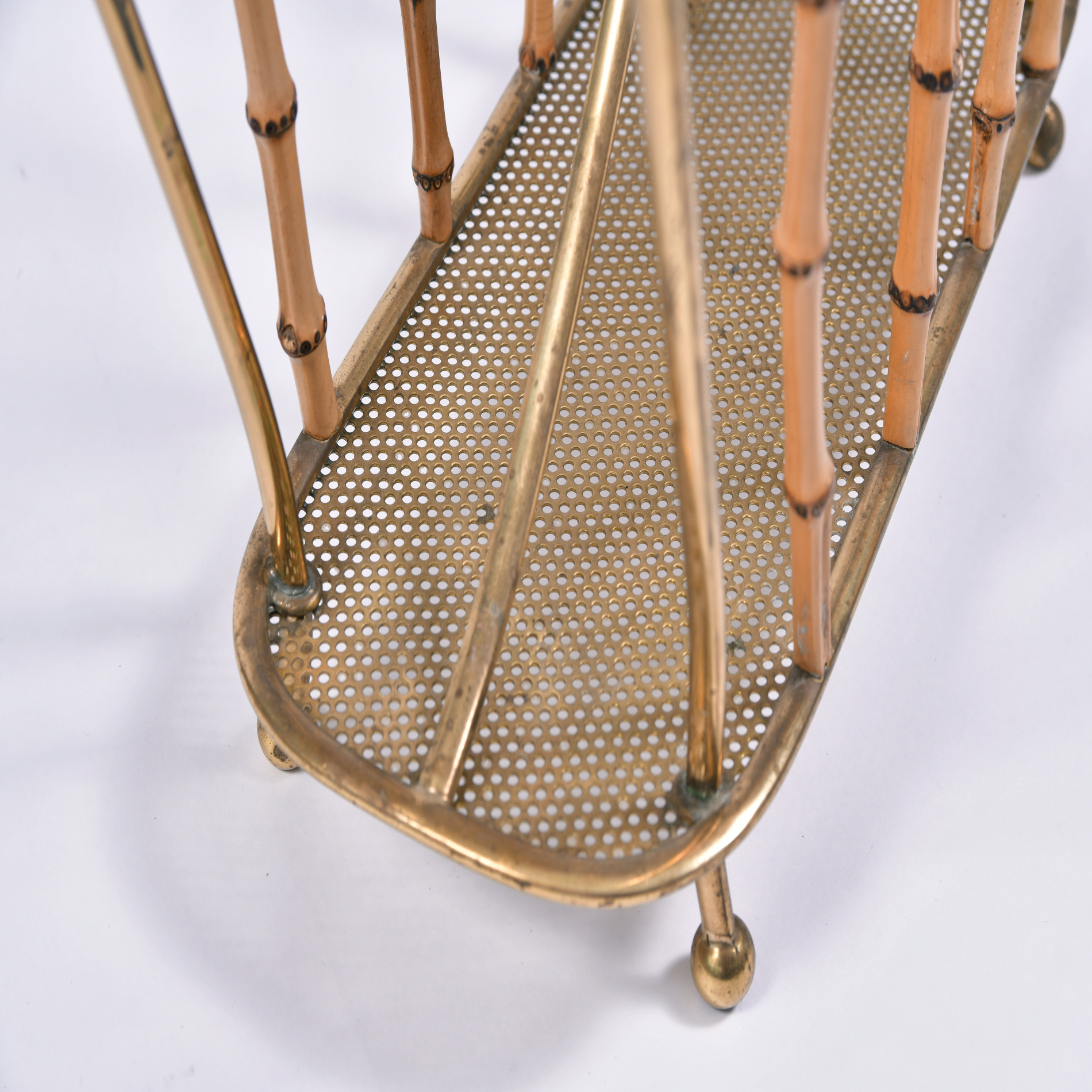 Italian Bamboo Magazine Rack 4 Final