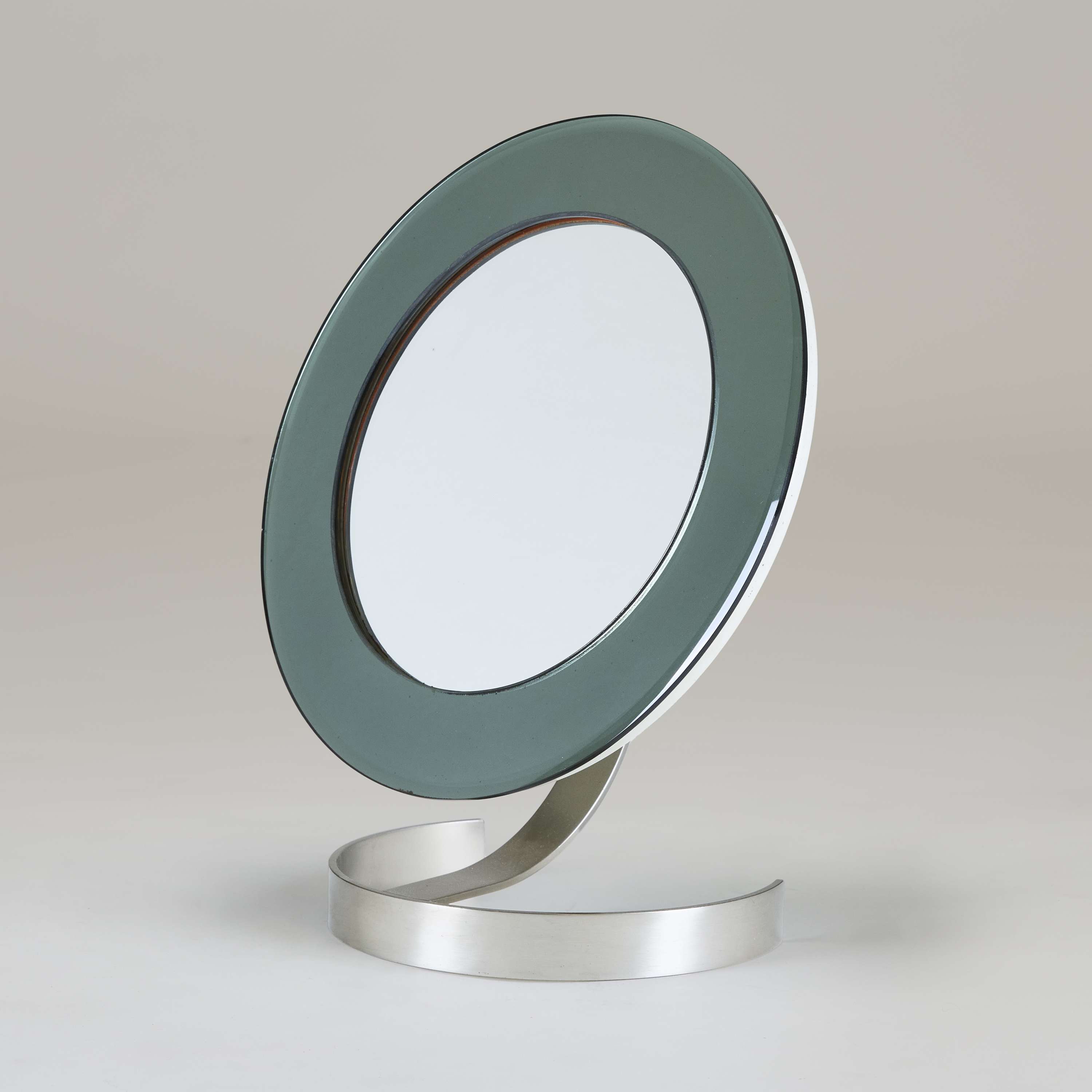Italian Space Age Mirror Valerie Wade 22 148 V1