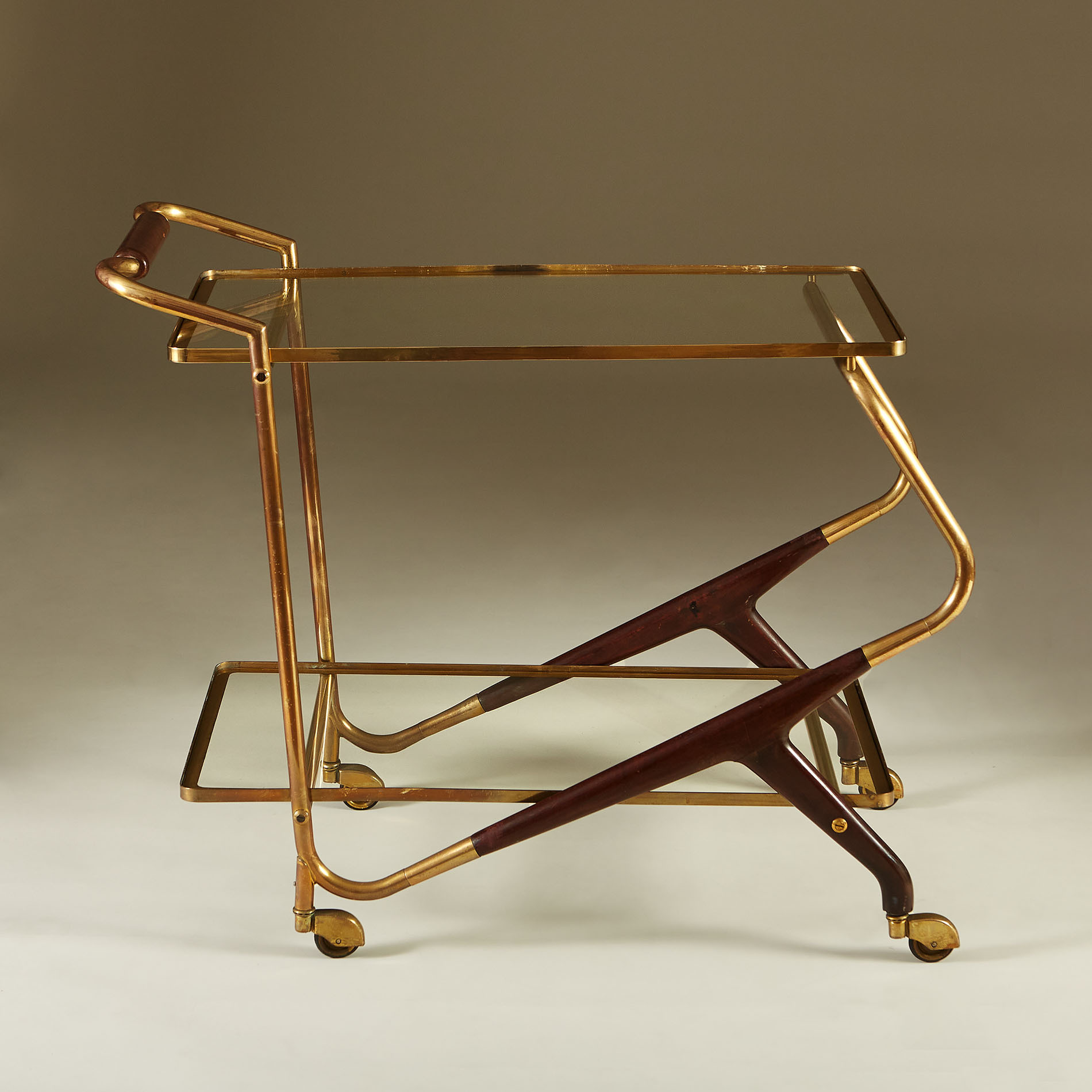 Italian Mid-Century brass and cherrywood drinks trolley