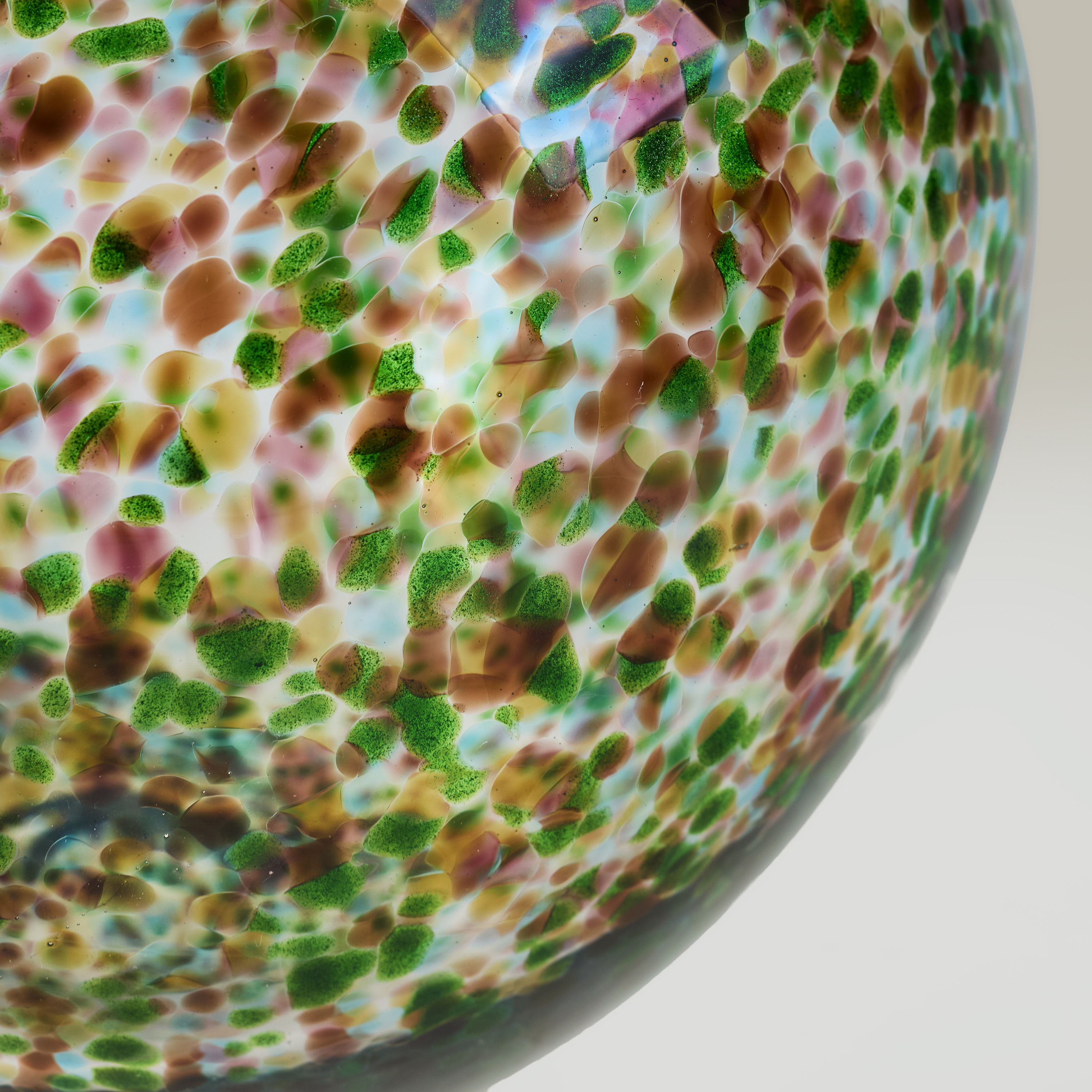 Curio Forest Vase Valerie Wade 27 163 V1
